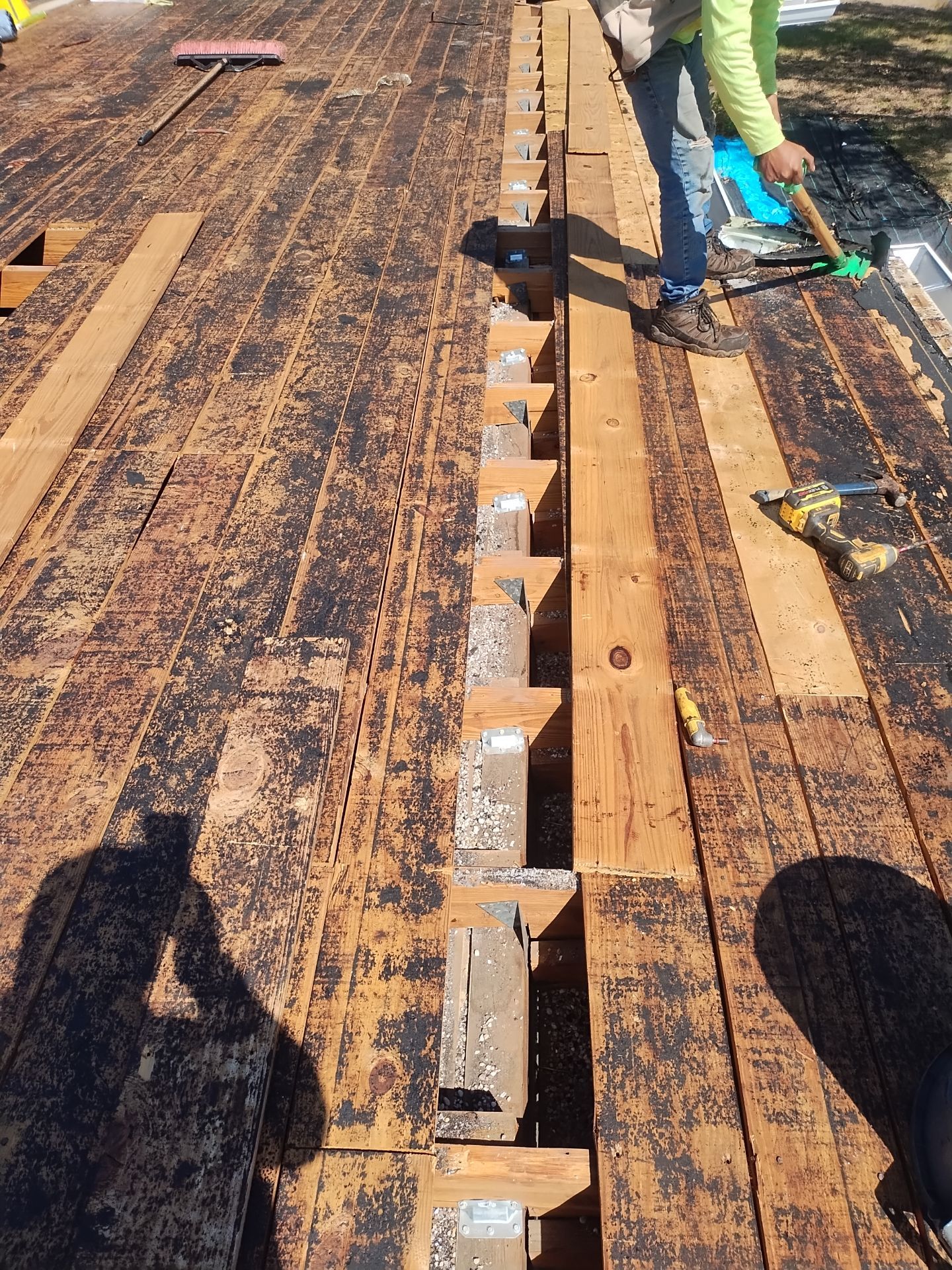 Project in St. Petersburg 33710 by Mitchell Roofing Company LLC