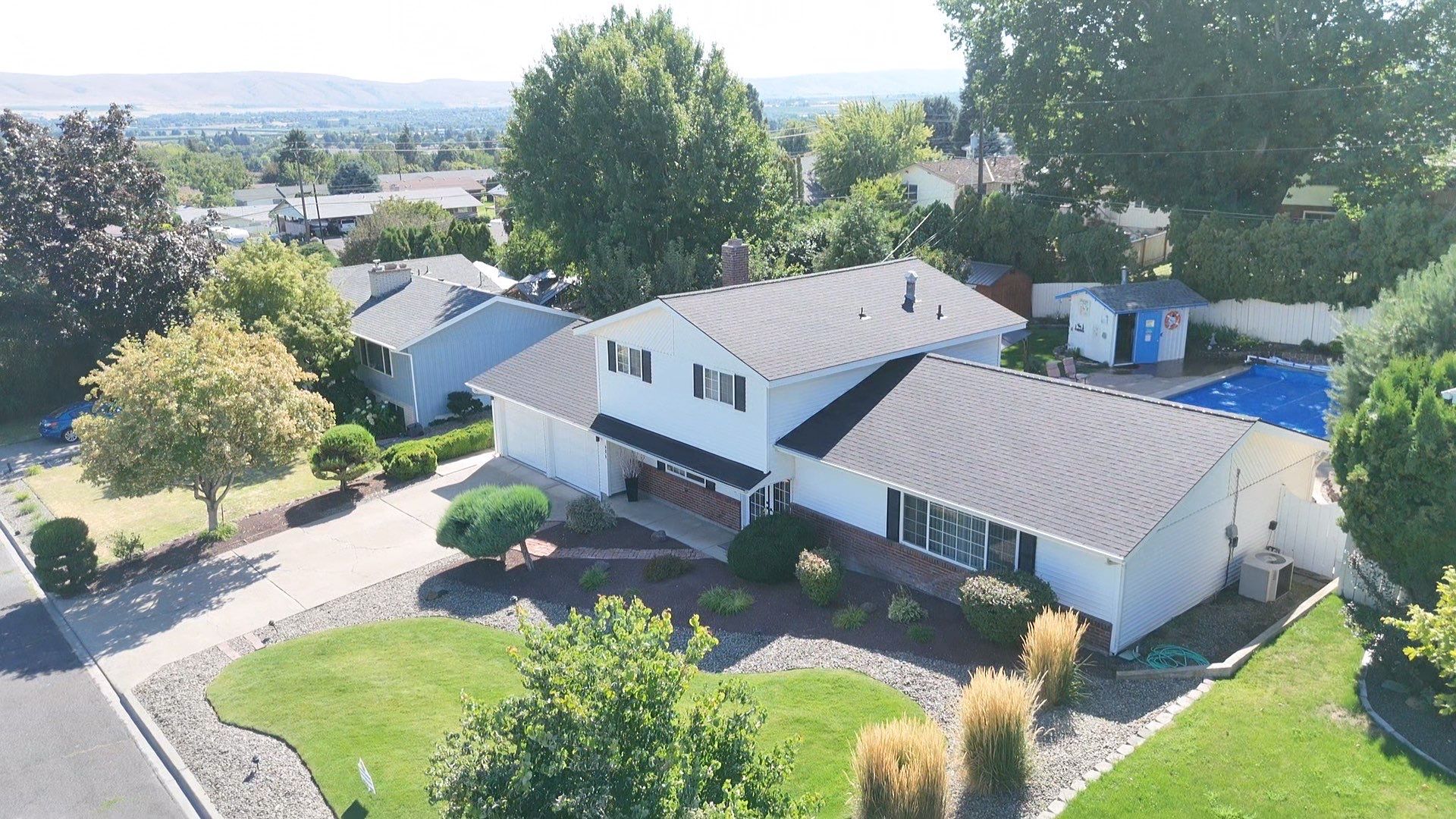 North 52nd Avenue Yakima Washington by Alpine Roofing