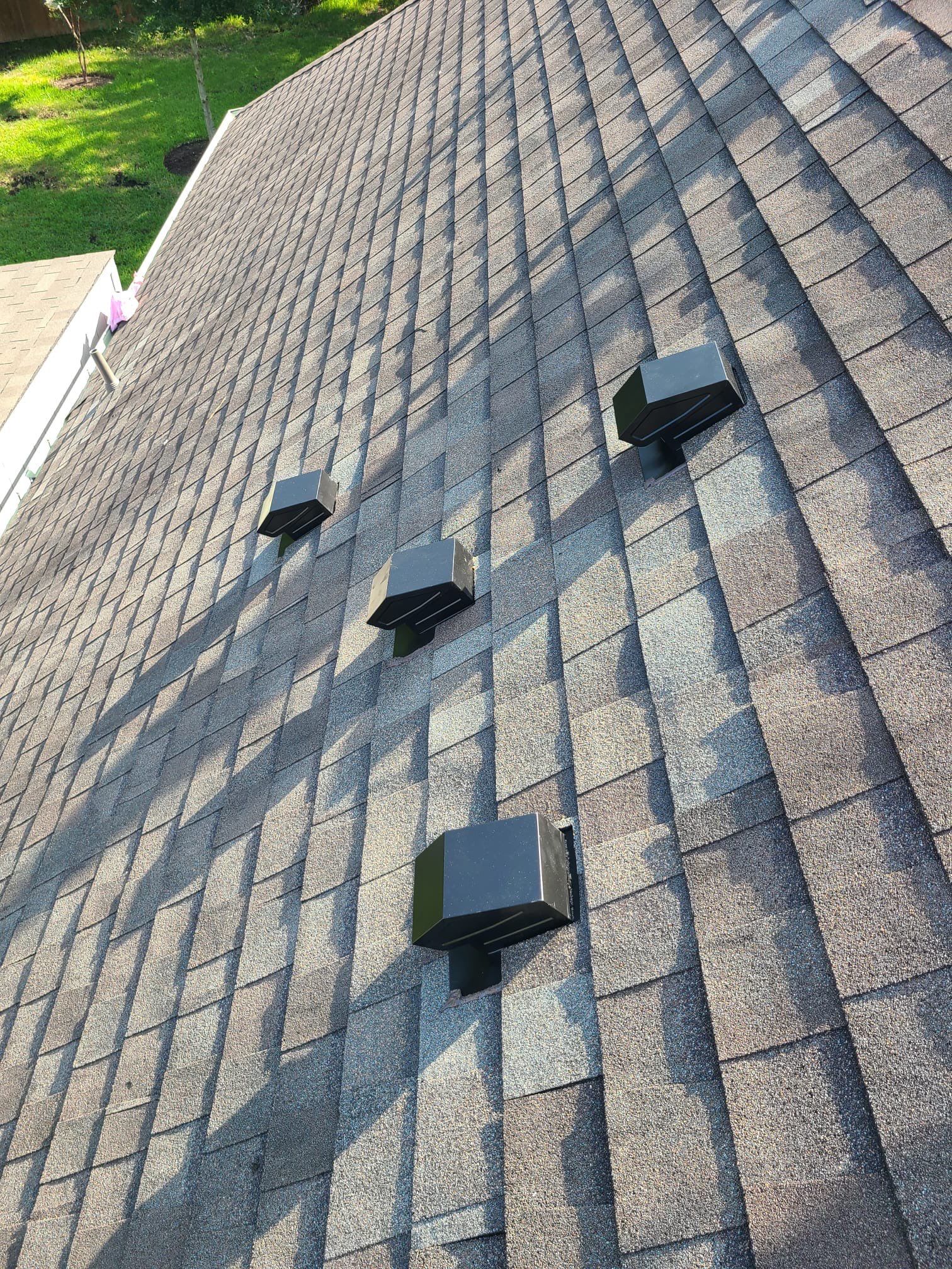 Hail Damage using Owen's Corning Duration (Lifetime) Shingles by Roof Repair Company