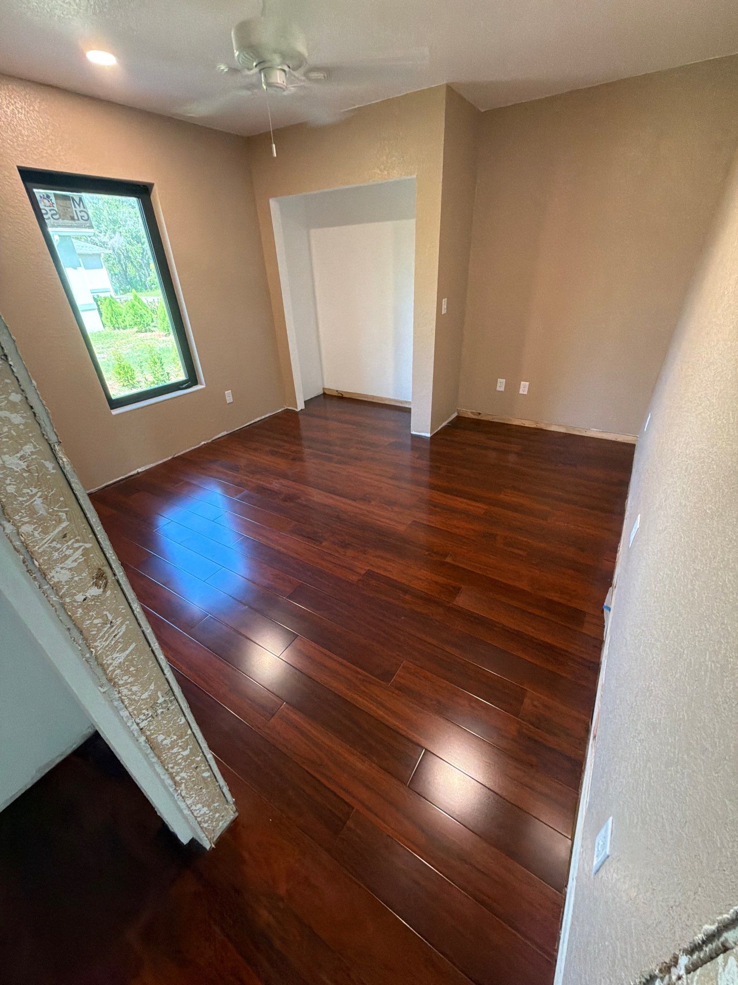 Laminate flooring  by Vrmmm Flooring