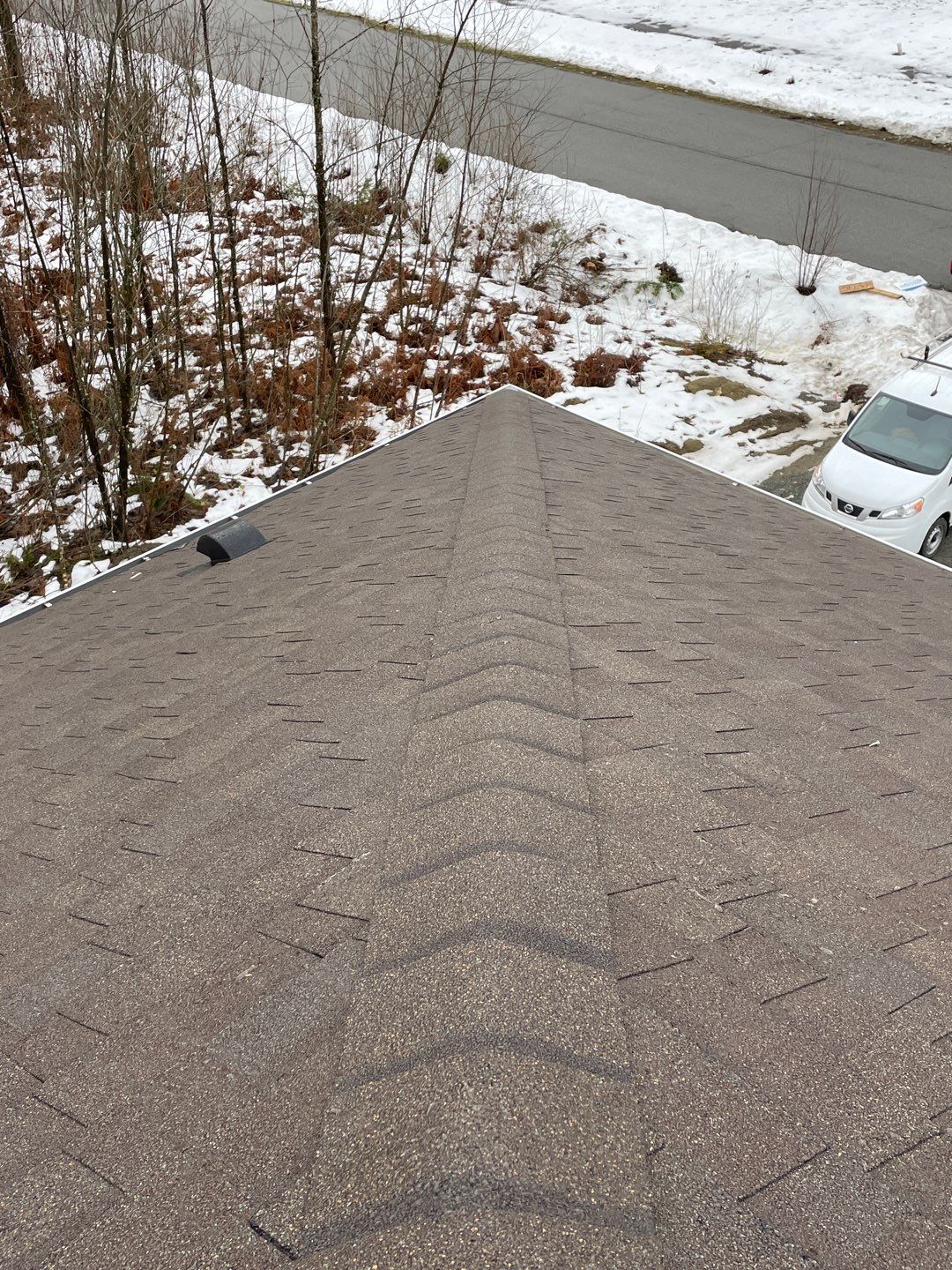 Residential Roofing Installation using OC Oakridge shingles by Top Notch Roofing Inc