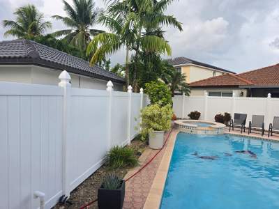 Vinyl Fence in Miami