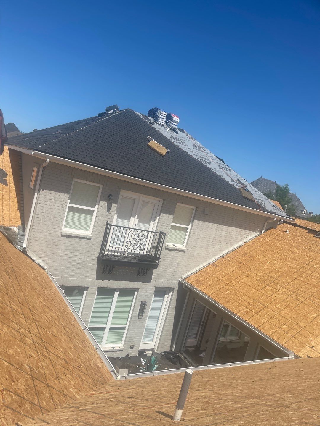 Residential Roof Replacement using GAF shingles by Elite Roofing LLC