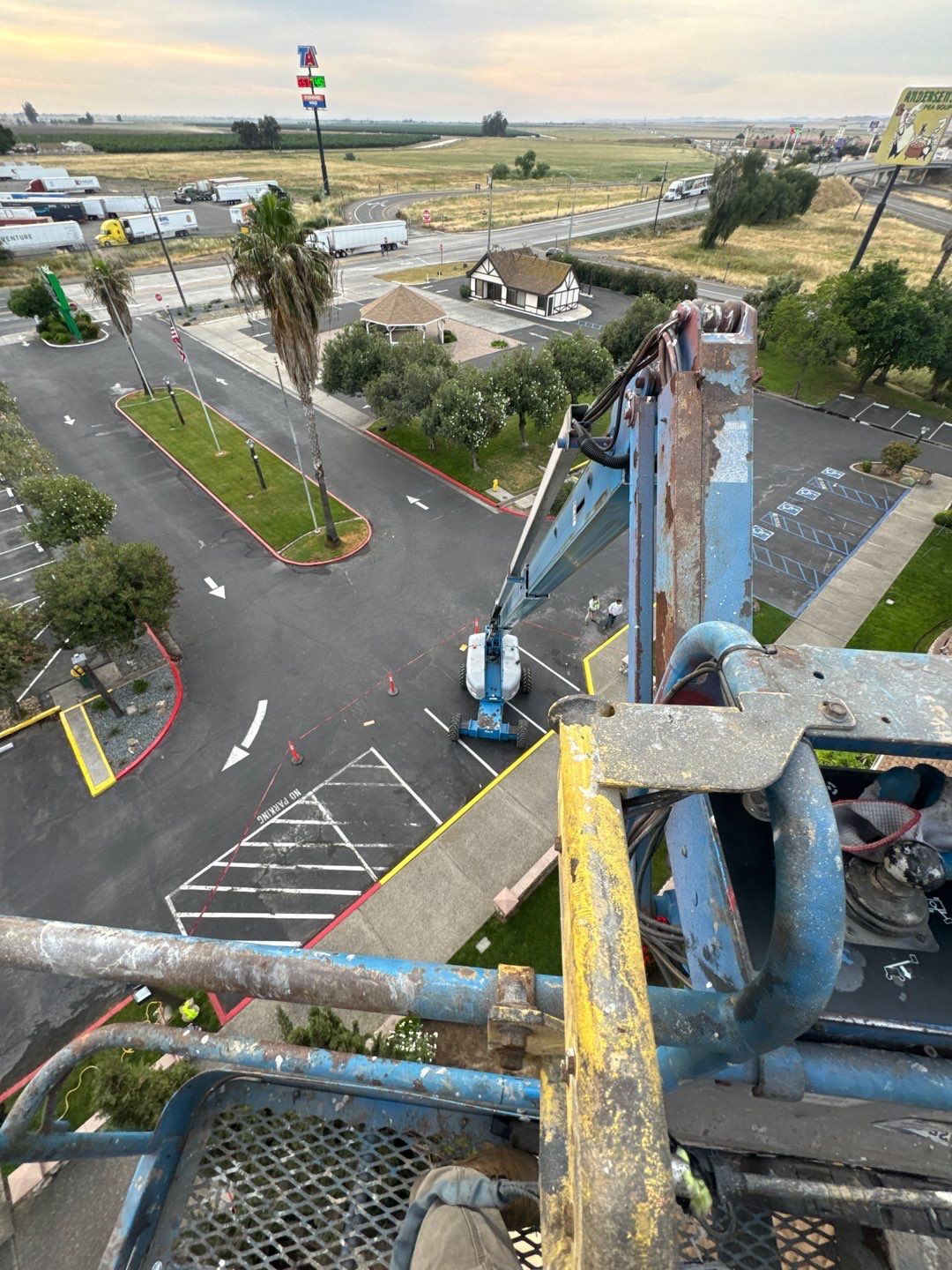 Spray foam and coatings using General Coatings acrylic coatings and spray foam by Straight Edge Roofing Inc