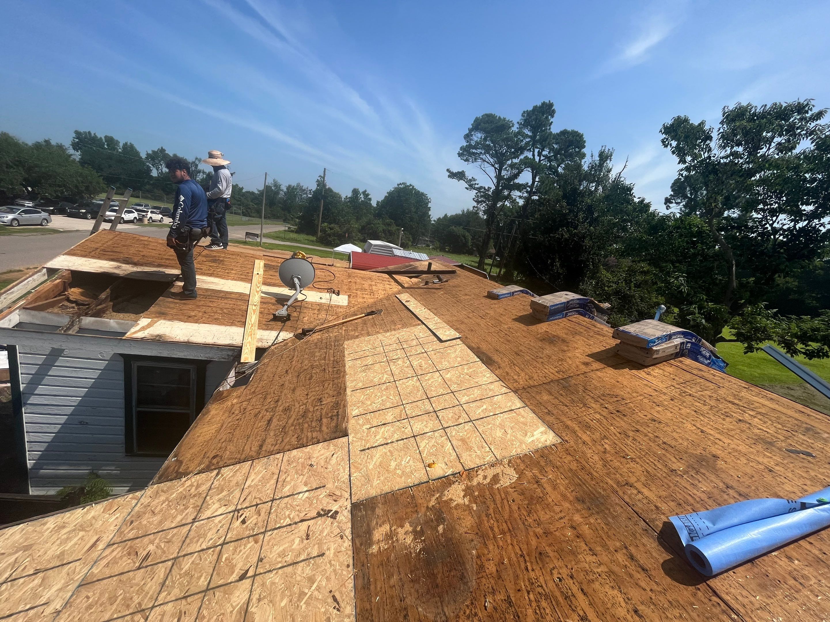 Residential Reroof: 25 Year 3-Tab Shingle by Hostetler Roofing
