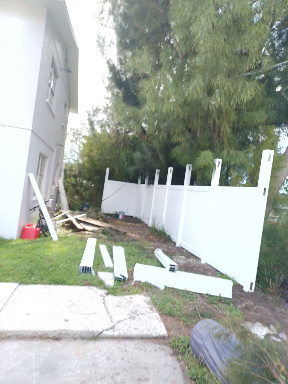 Bradenton, FL 6+2 White Vinyl Privacy Fence  by Asap fence and gates, LLC