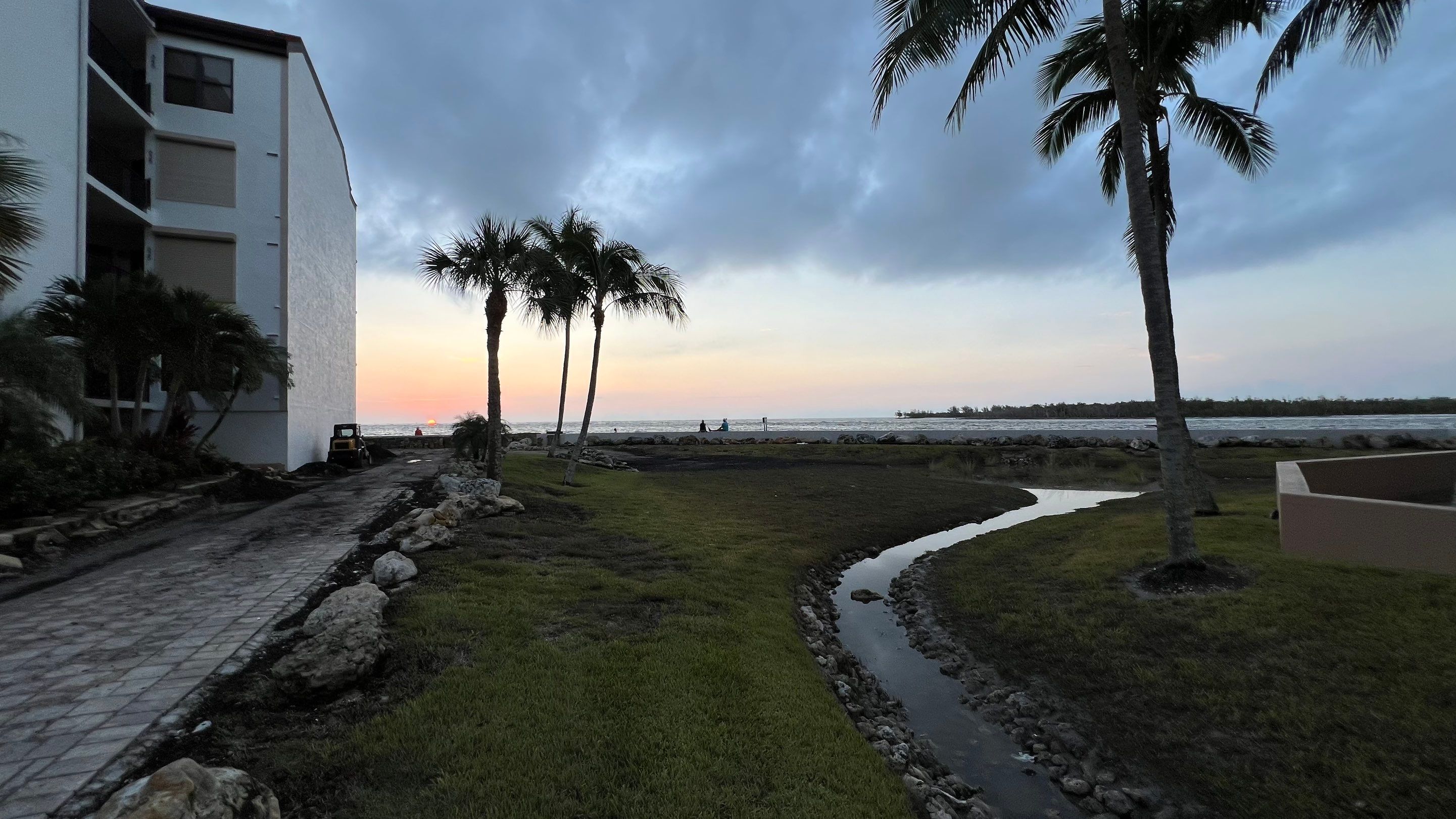 Condo Parking Garage Cleanup and Stormwater System Maintenance by APS Power & Water