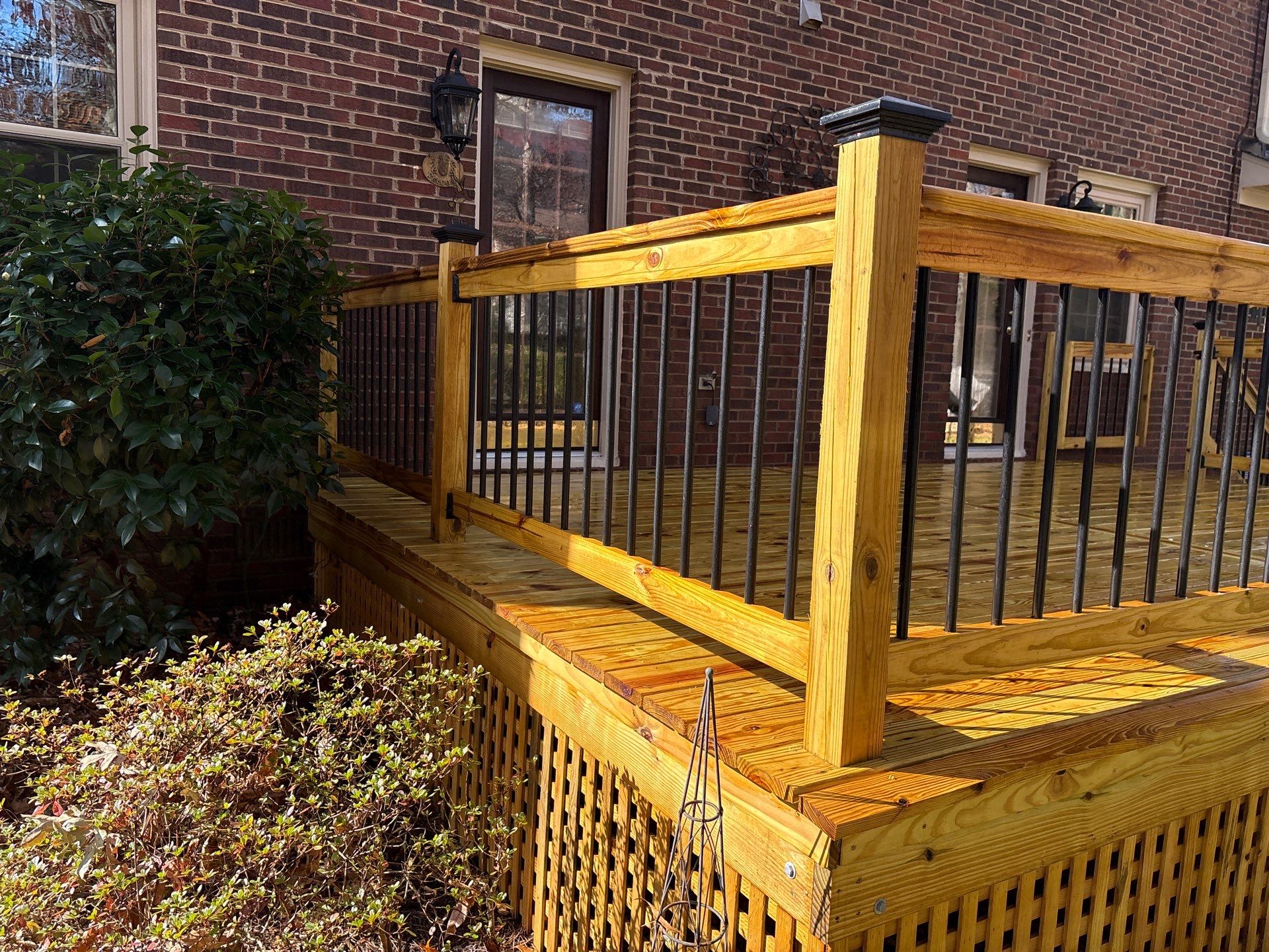 Wood Deck using Wood Sealant by DuraSeal