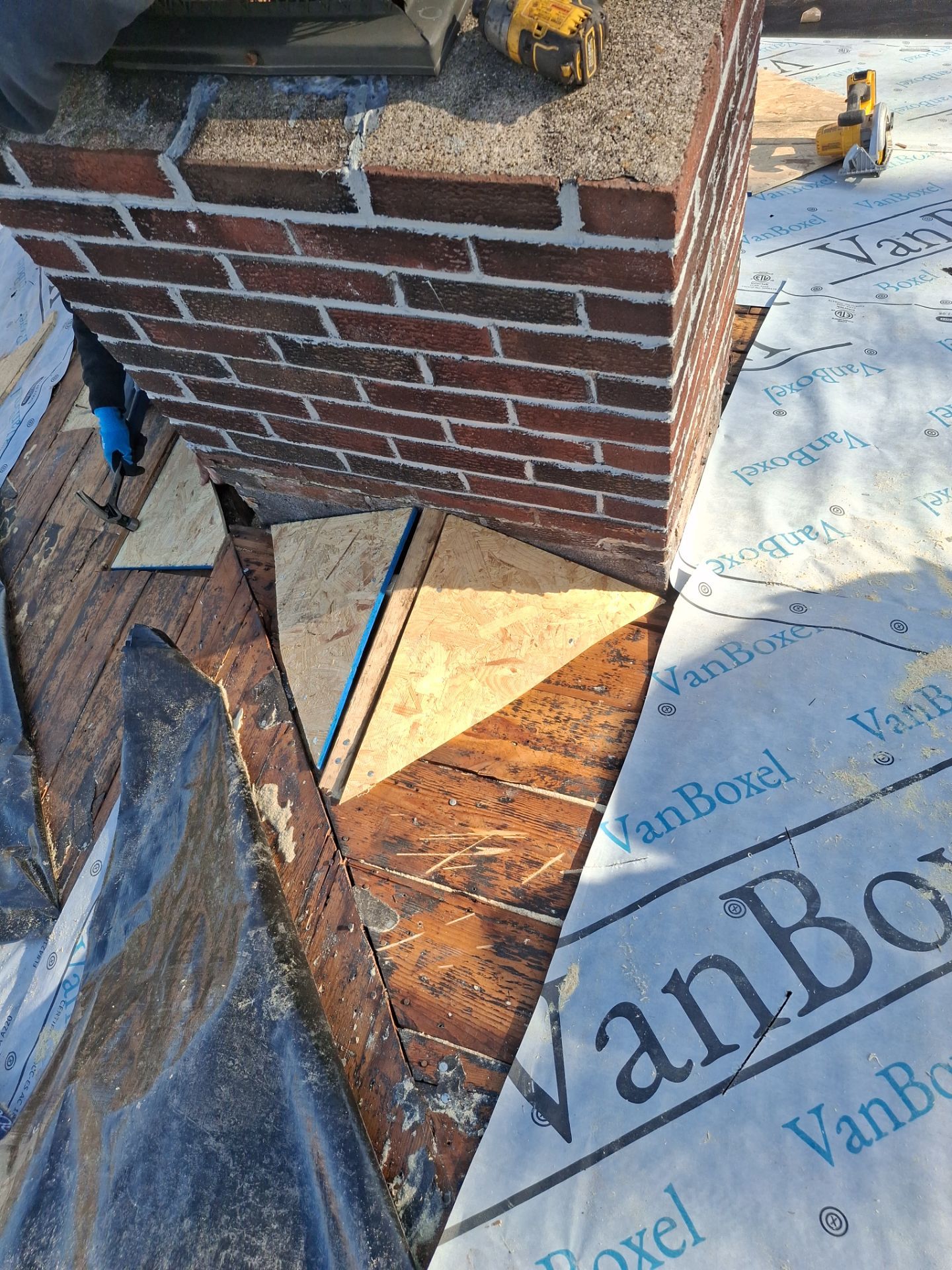 Residential Roofing Installation using GAF TImberline HDZ Hickory by Rainstoppers Roofing