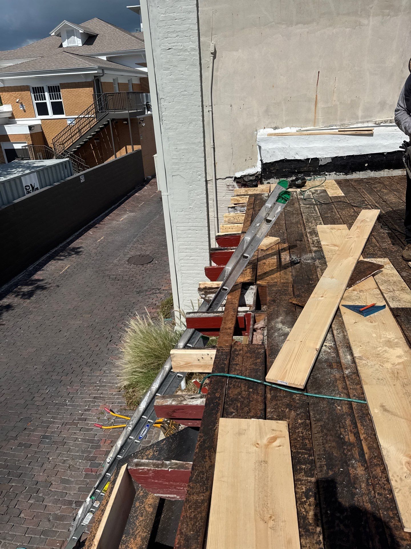 Project in St. Petersburg 33701 by Mitchell Roofing Company LLC 
