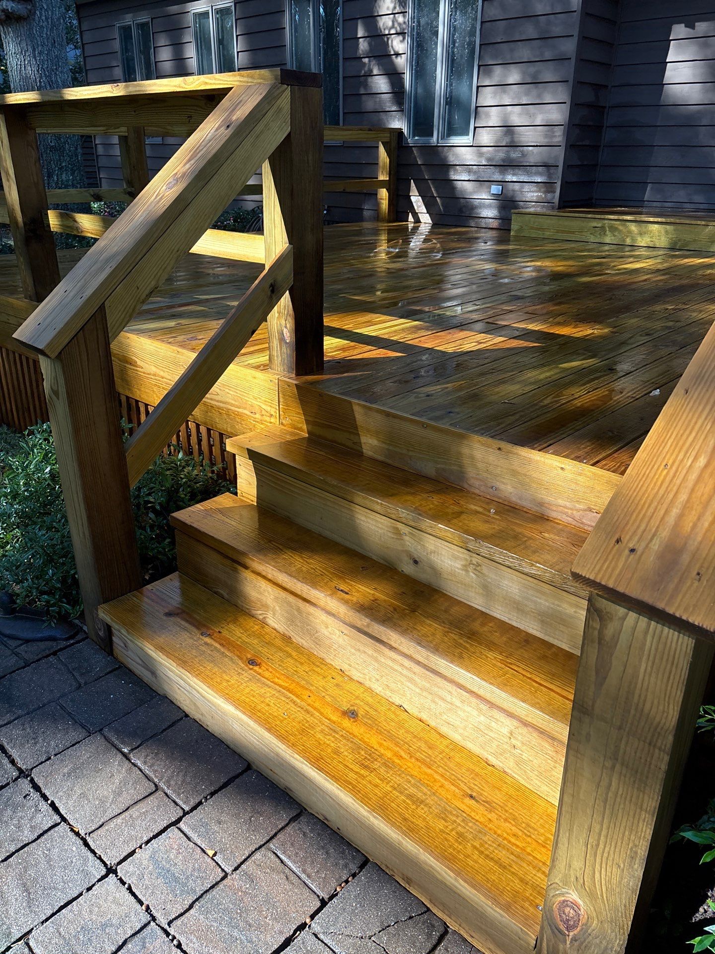 Wood Deck using Wood Sealant by DuraSeal