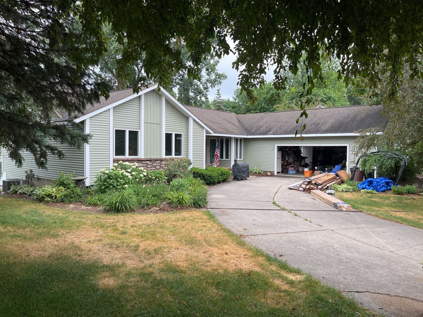 Siding On The Lake in Laingsburg by Acme Exteriors