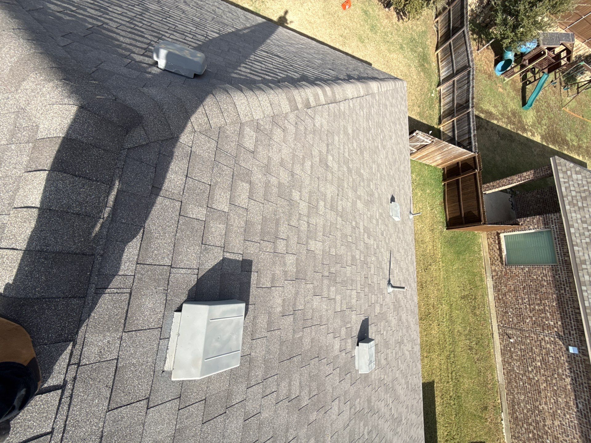GAF Timberline HDZ - Weathered Wood by Top Sun Roofing