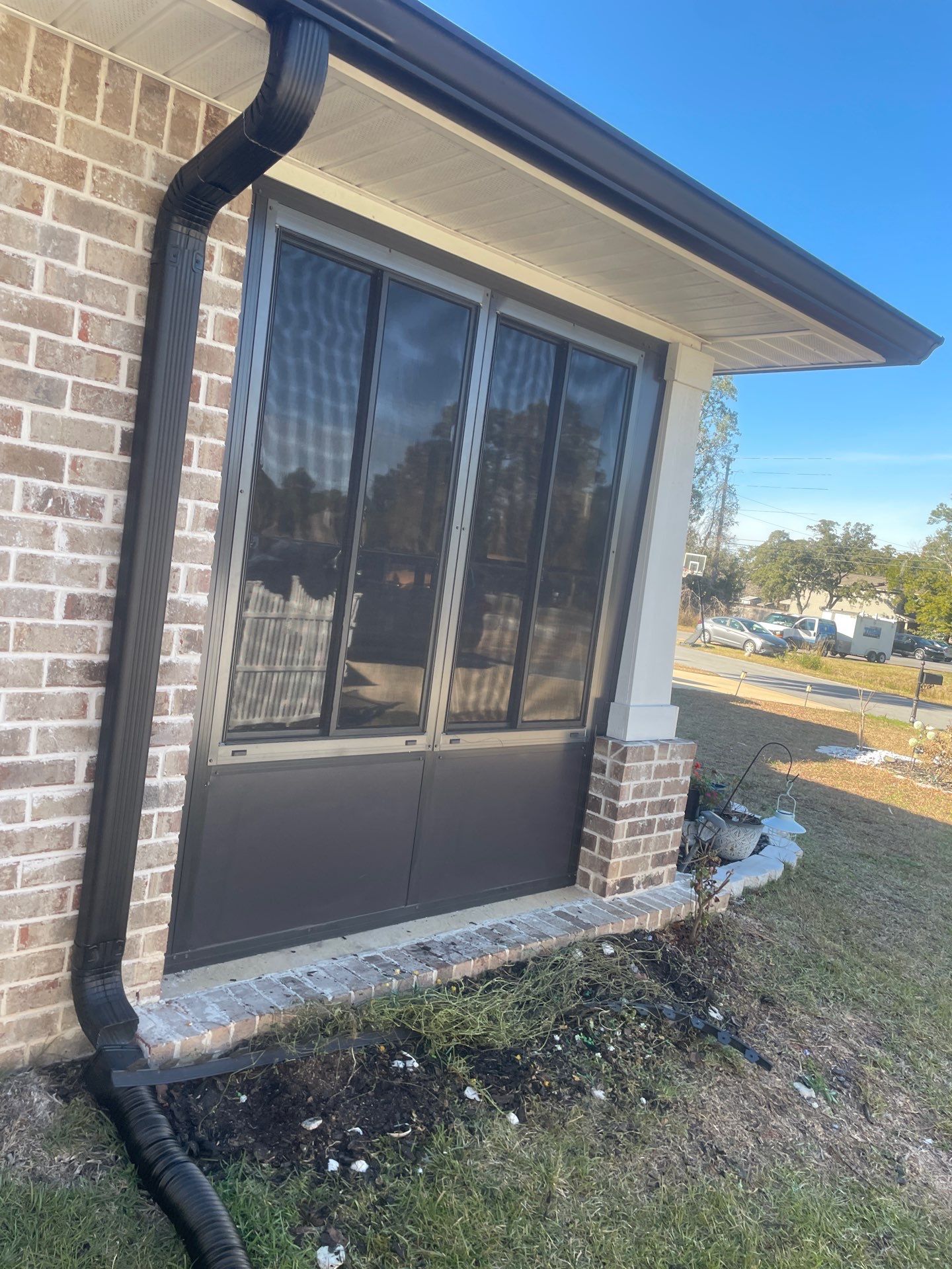 Vinyl Pane Sunroom using Colorbeam by Titan Sunrooms