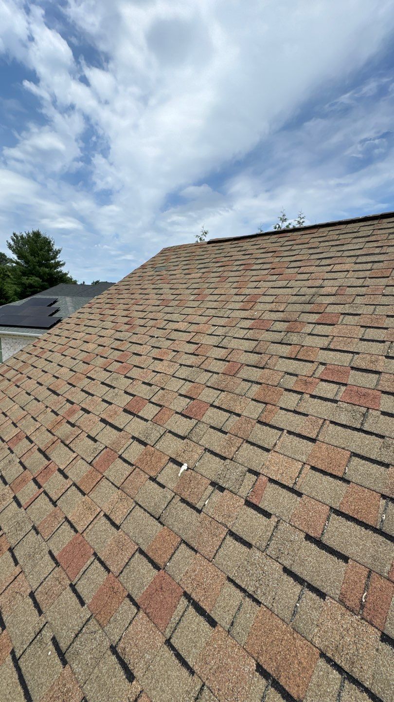 McLean: Residential Roof Installation with Landmark Pro Designer Shingles in Max Def Moire Black by RM Banning, Inc.