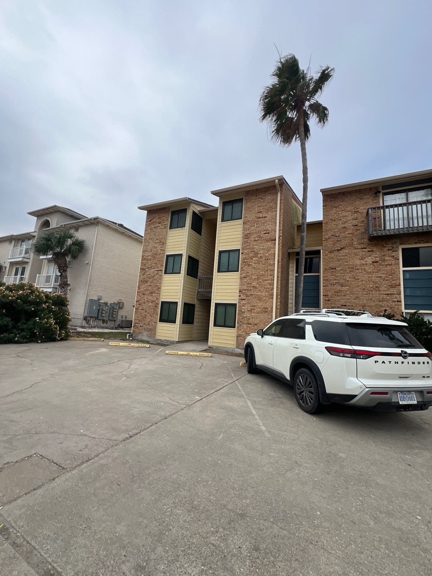 Exterior remodel Fortuna Bay Condos by Bayfront Roofing and Construction