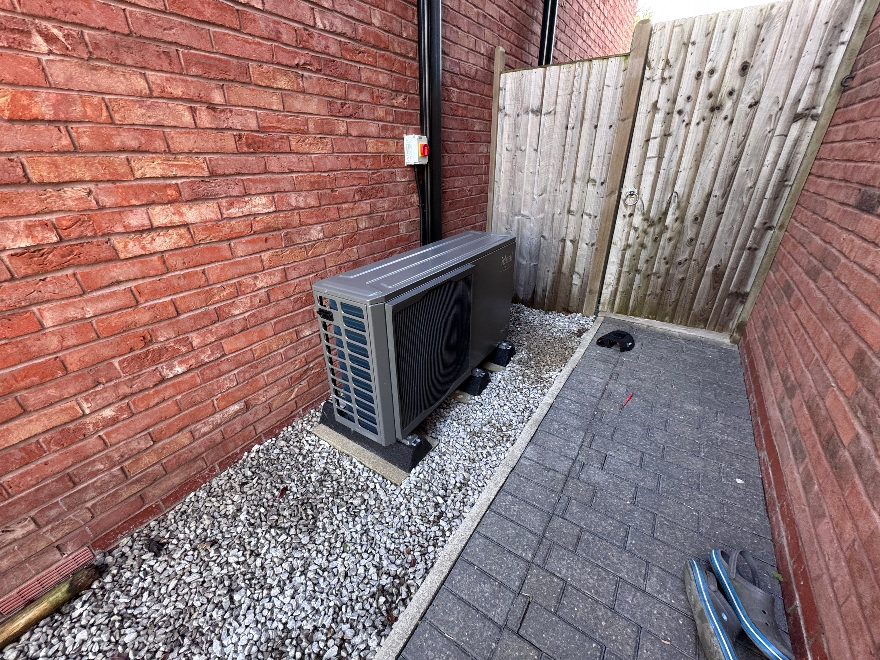 🔥 True “No-Disruption” Gas to Heat Pump Swap by Elite Services Group Ltd