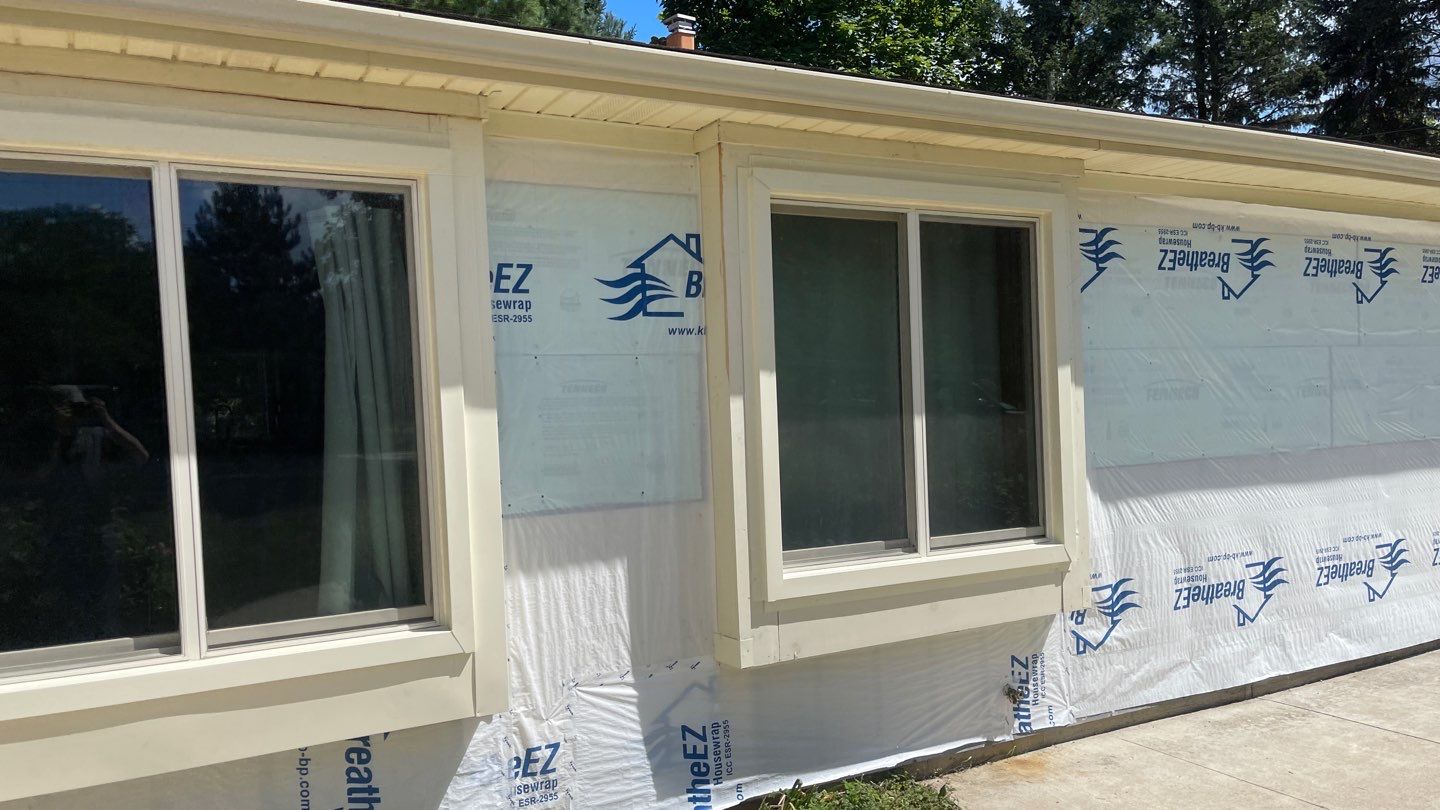 Siding Replacement using CertainTeed Restoration Classic D5 by 180 Contractors