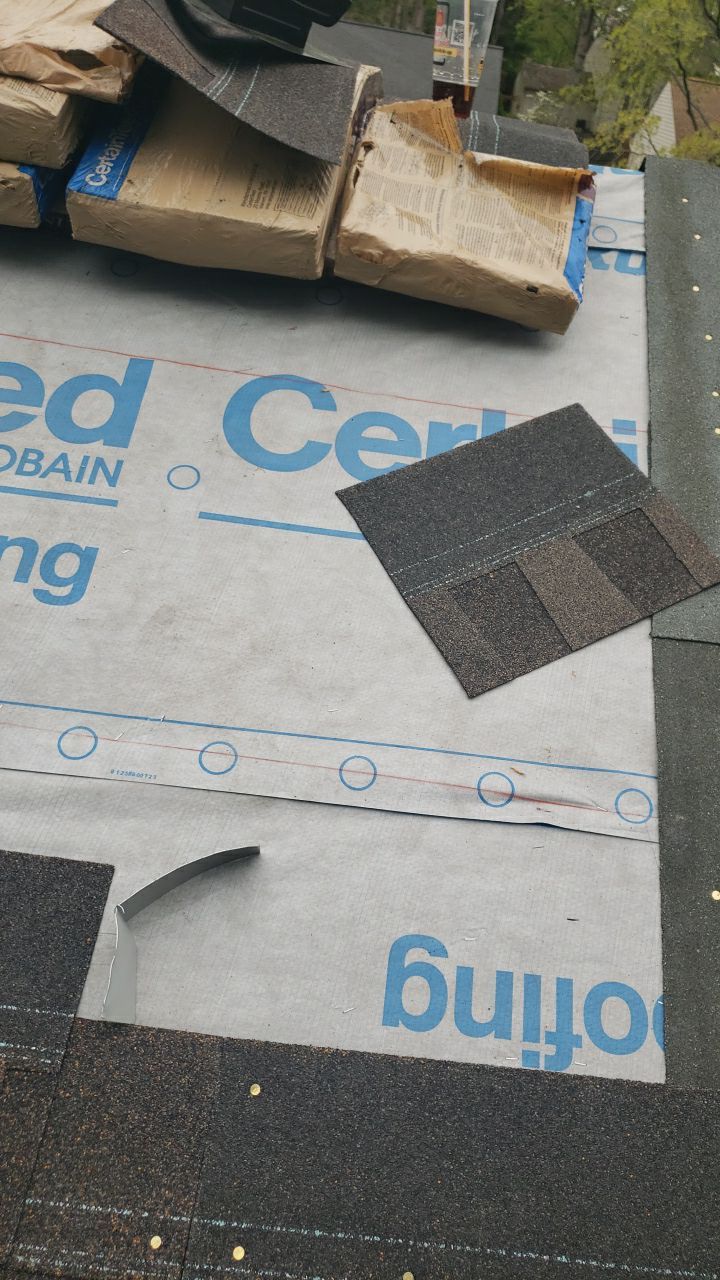 Burke: CertainTeed Landmark Pro Designer Shingles in Max Def Shenandoah by RM Banning, Inc.