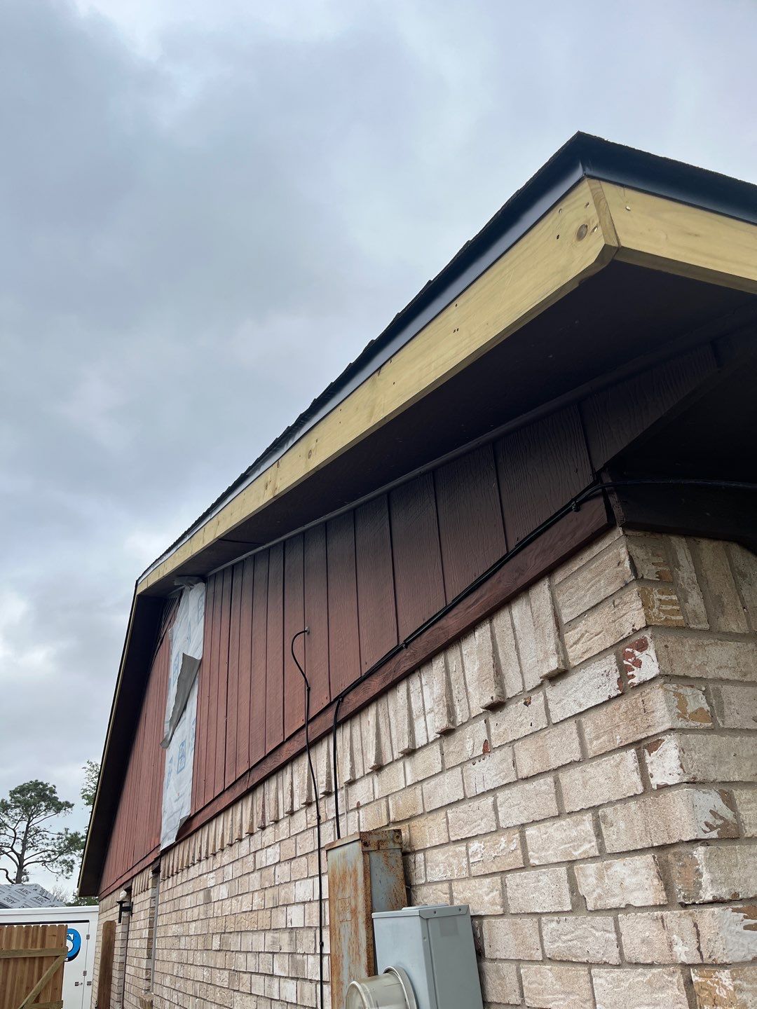 Residential Roof Replacement using GAF shingles by Elite Roofing LLC
