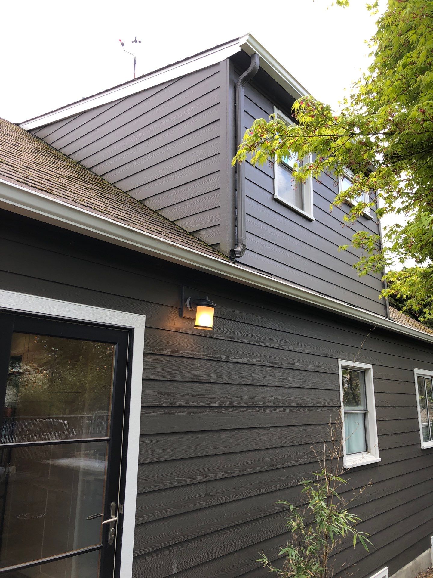 Project in Seattle by Peaks and Valleys Construction