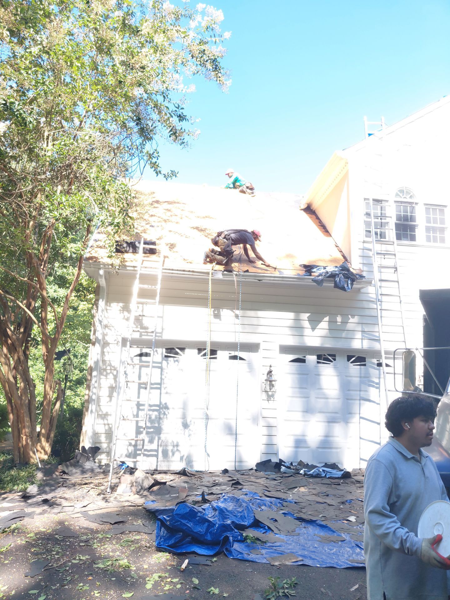 Fairfax station: Residential Roof with CertainTeed Landmark Pro in Max Def Shenandoah  by RM Banning, Inc.