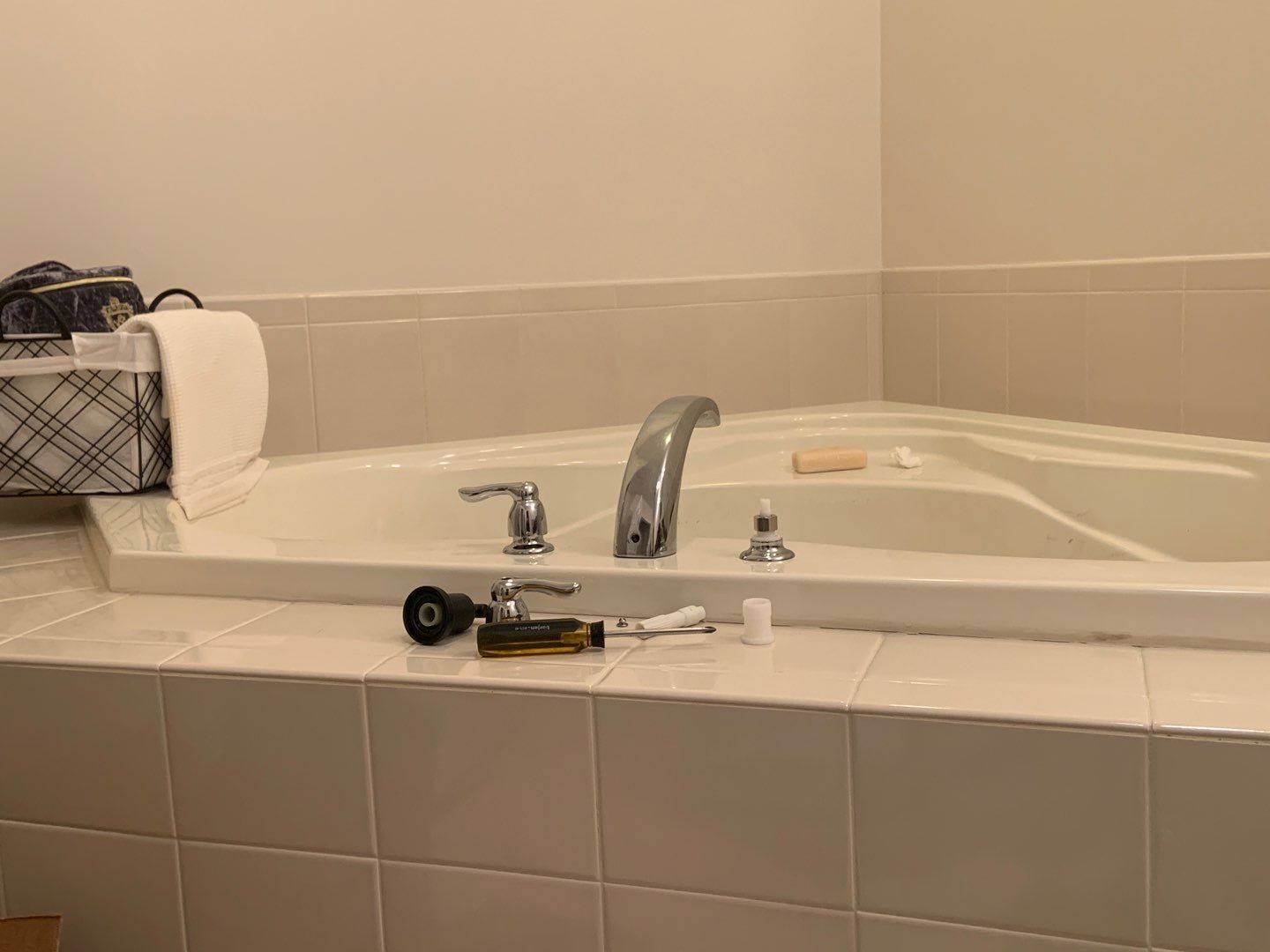 Faucet Replacement using Bathroom Faucets by A1 NERDY HOMES LLC