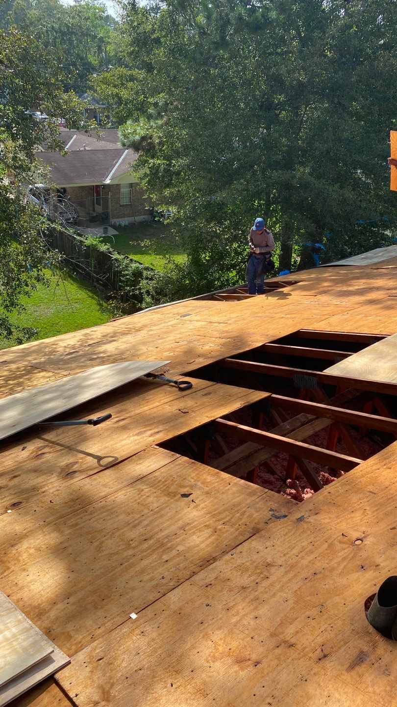 Residential Roofing Installation using Roof Replacement by American Roofing & Construction LLC