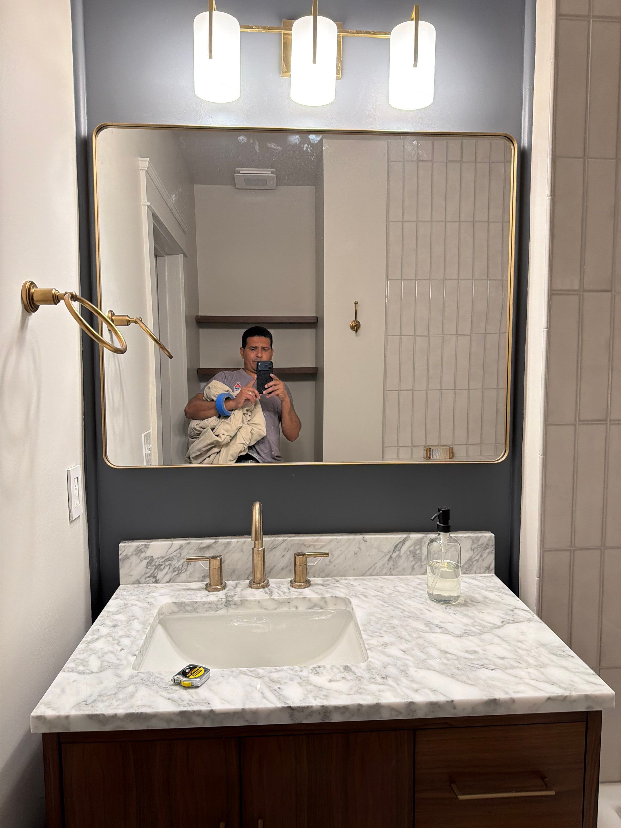 Full Bathroom Remodel in Nashville by Footprints Floors of Nashville