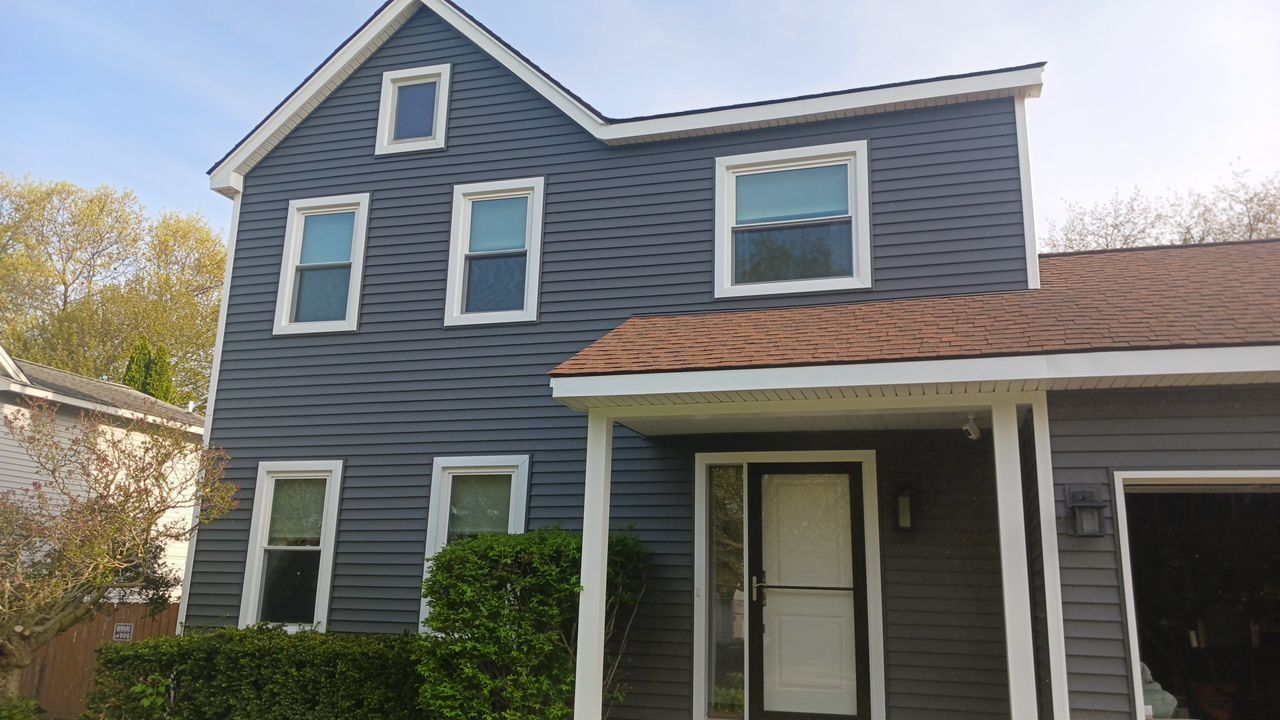 Siding Replacement using CertainTeed Restoration Classis D4 by 180 Contractors