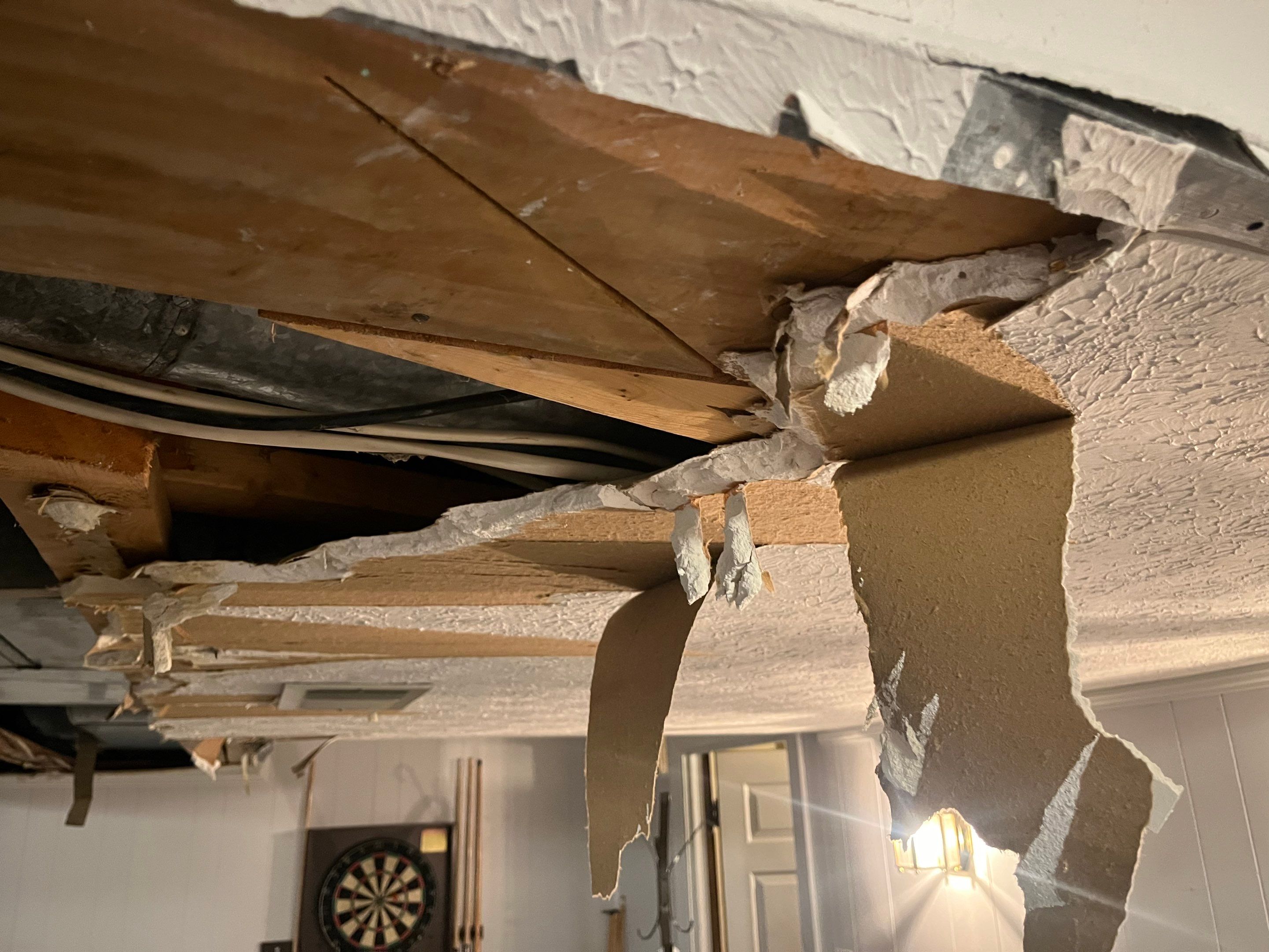 EMS Water Extraction in Louisville, KY by ANR Restoration