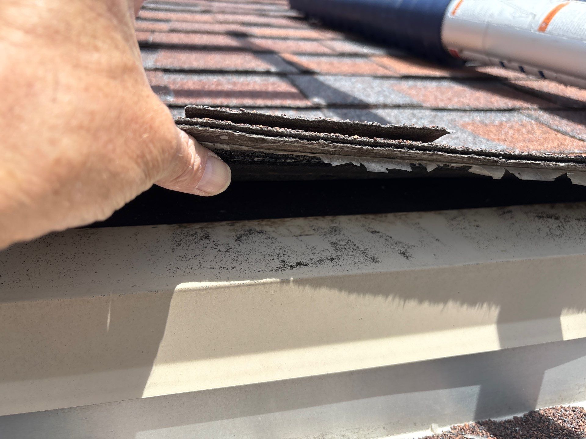Malarkey Vista AR color antique brown by Golden Spike Roofing