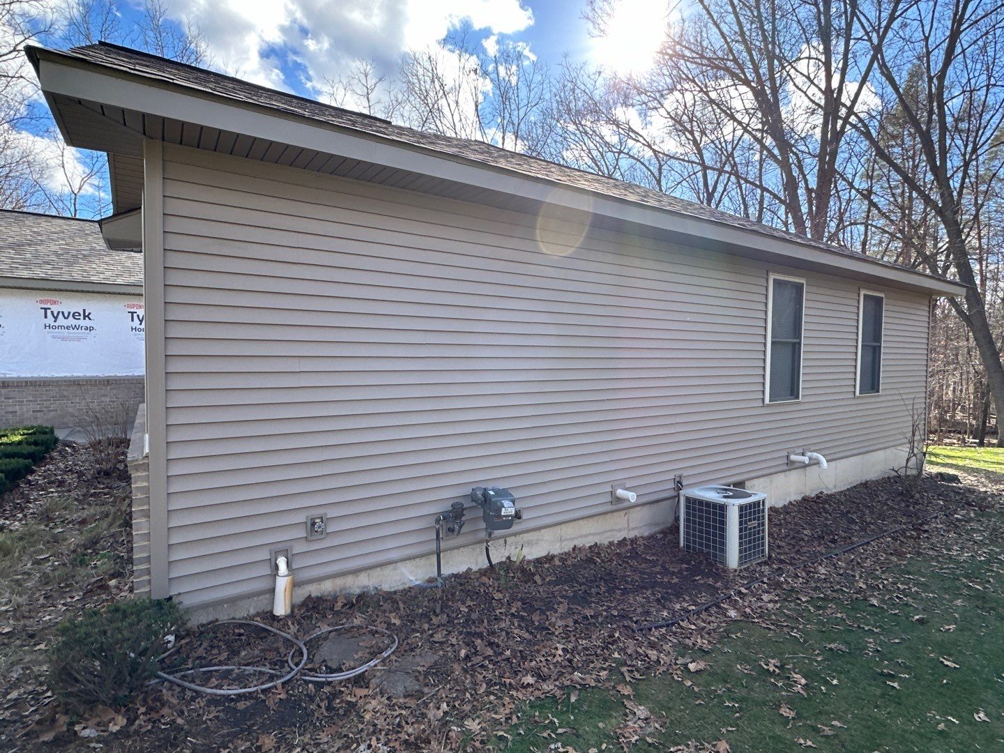 Siding Replacement using Certainteed Restoration Classic D4 by 180 Contractors