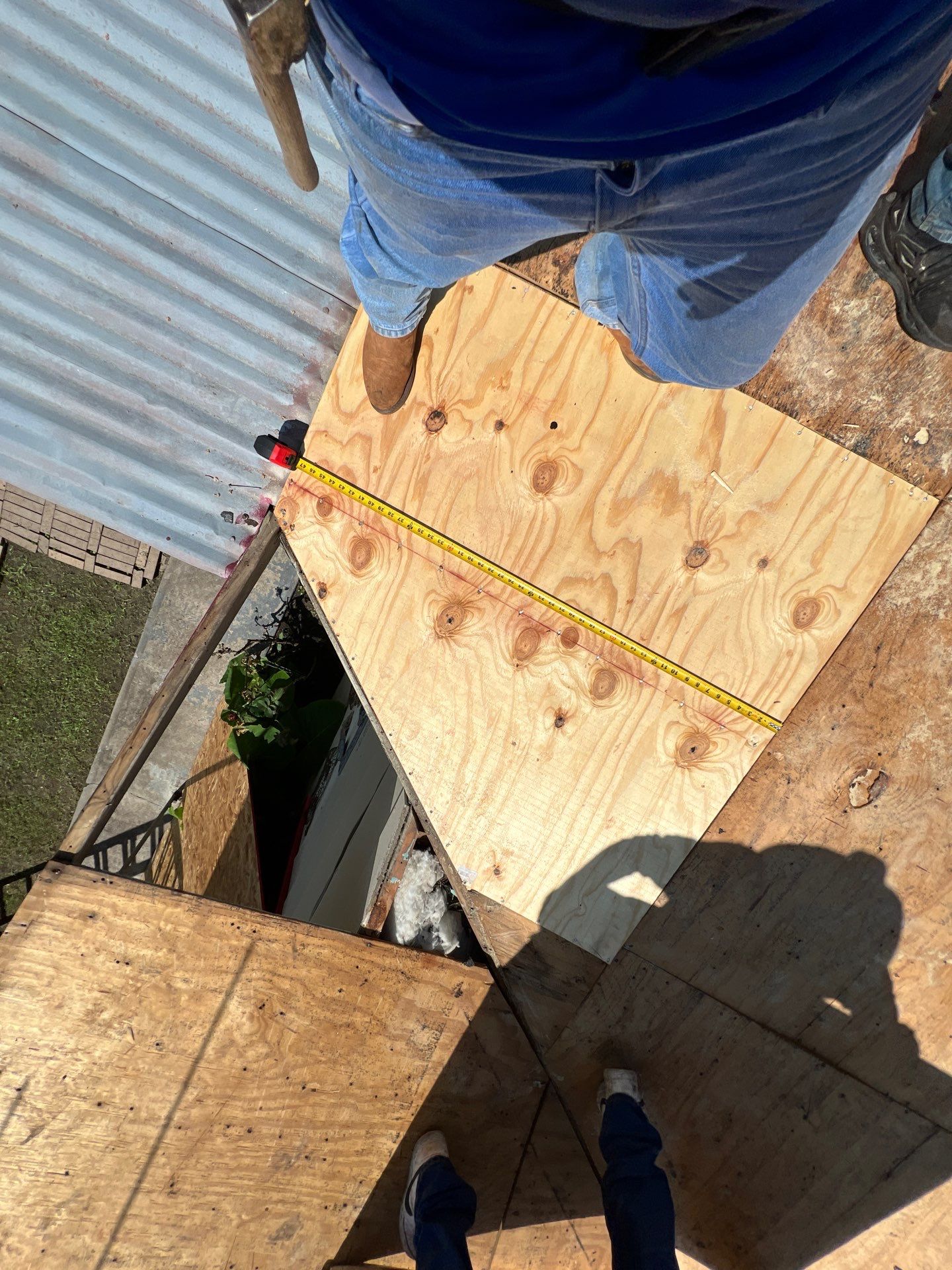 Residential Roofing Installation using Owen's Corning Duration (Lifetime) Shingles by Roof Repair Company