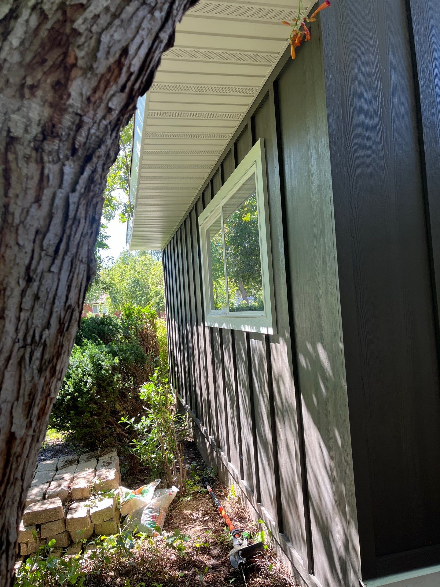 Fruit Heights | Hardie B&B & Shakes | Rich Espresso by Ideal Siding Utah
