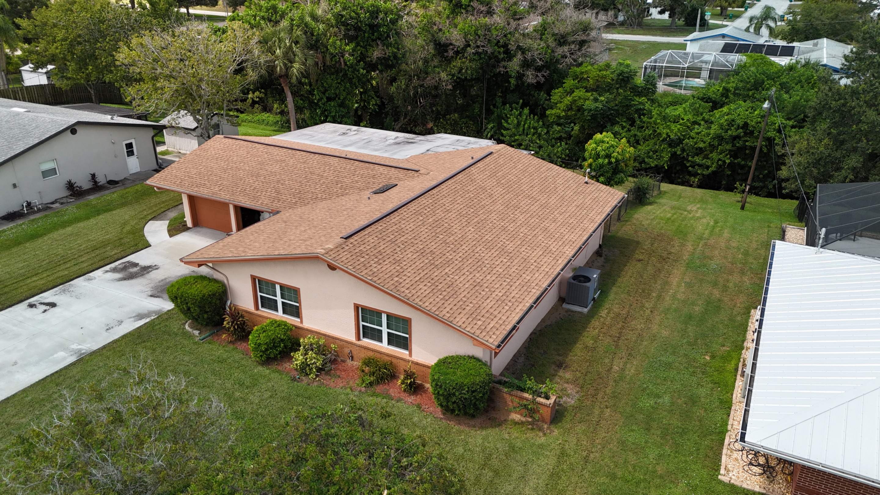 Melbourne Roof Replacement Featuring Tamko Titan Rustic Cedar Shingles by Wiedmann Construction & Roofing