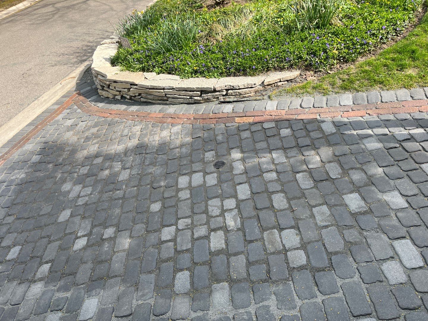 Glencoe, IL brick paver clean sand seal, repair, and reseal by Northern Power Washing LLC.