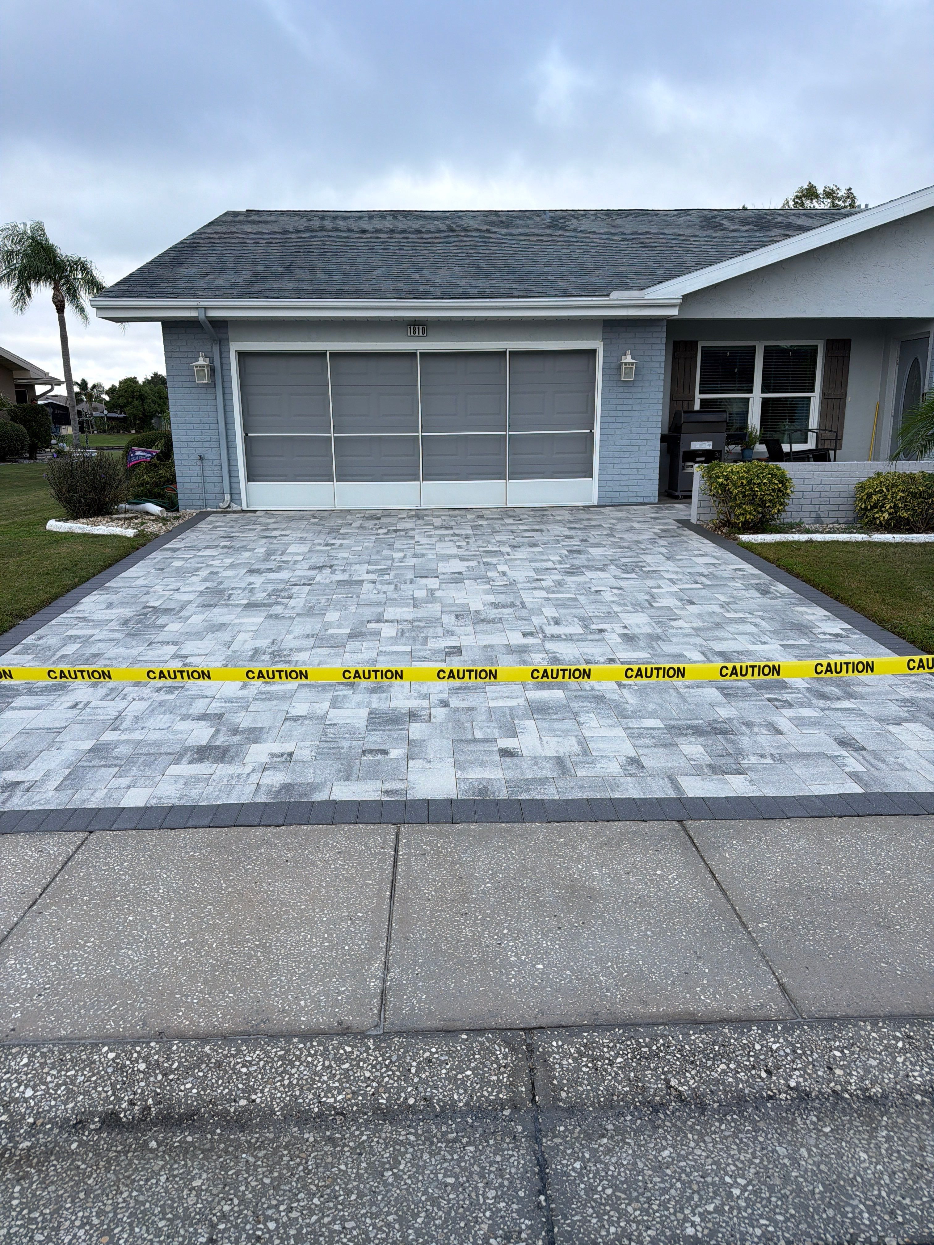 Sun City Center Paver Driveway and Porch Sealing by Supreme Paver Experts