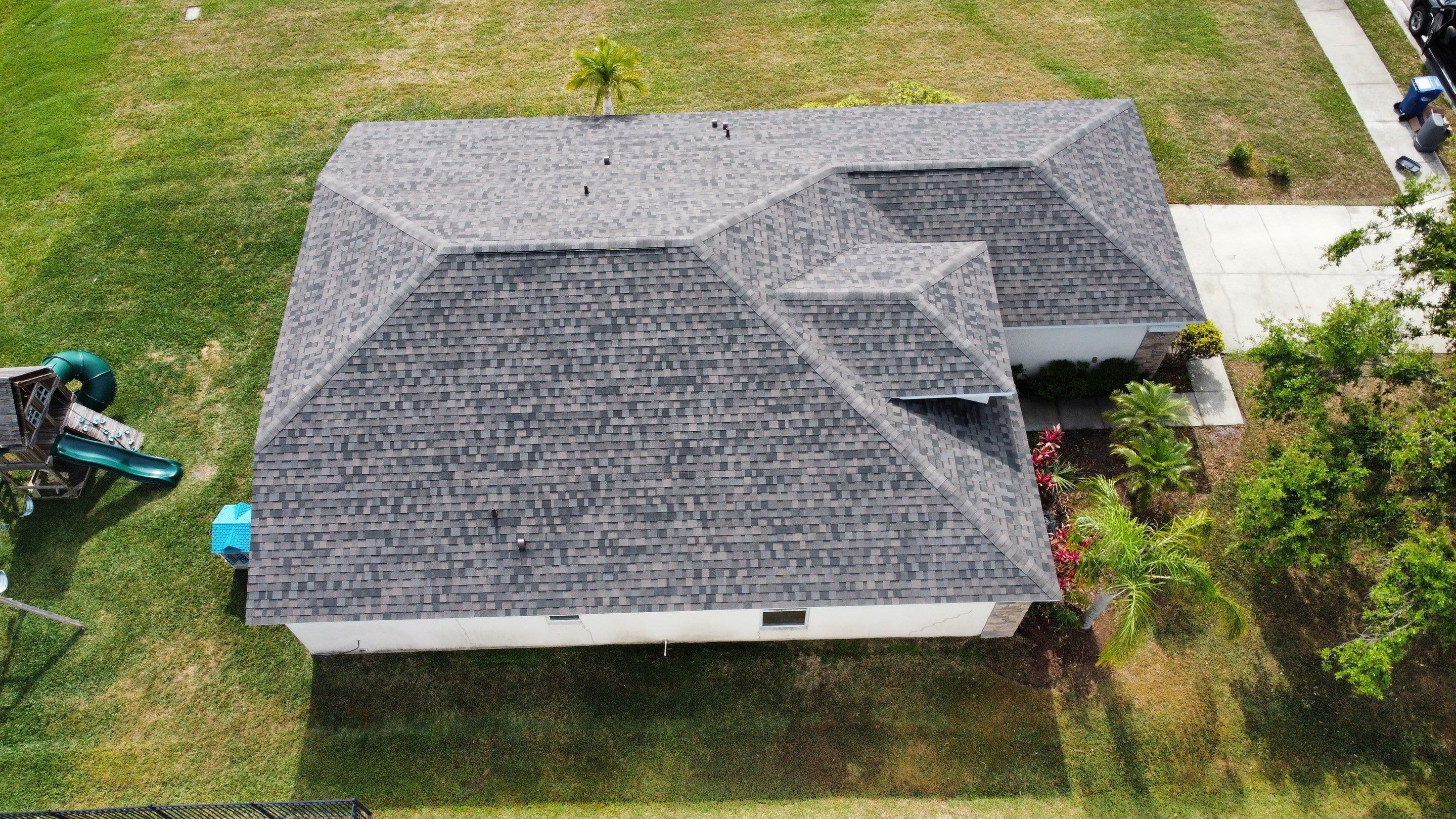 Roof replacement in Parrish FL, by Steadfast Roofing 