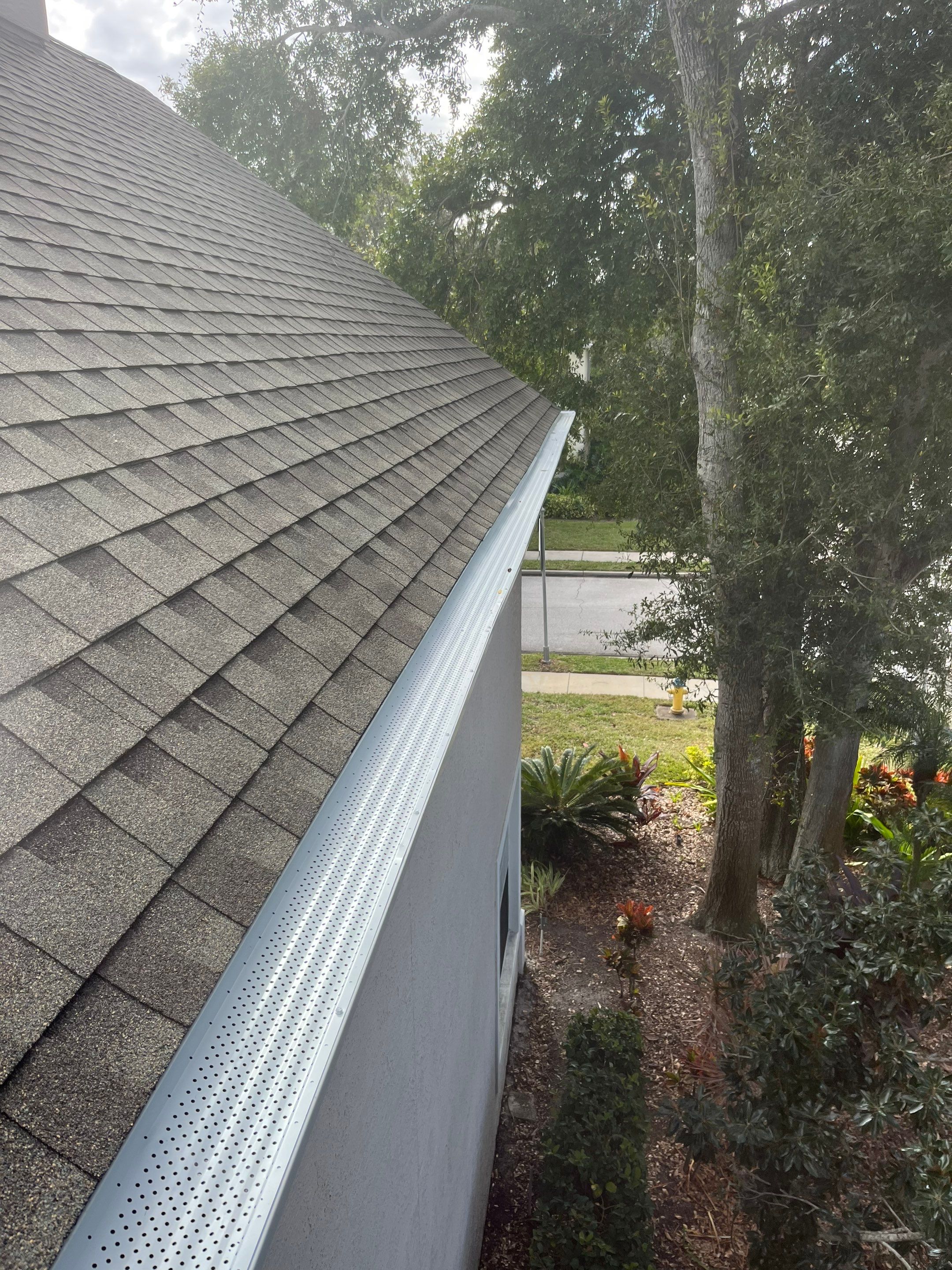 Gutter Cleaning Service in Fort Myers FL by Gutter Professors