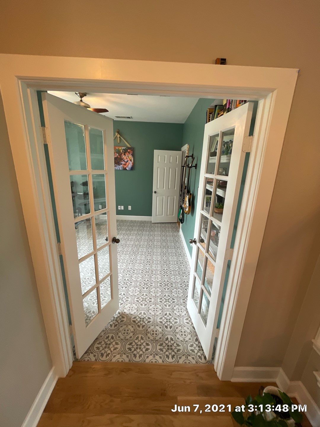 Flood Restoration with incredible transformation by Springtree Restoration 