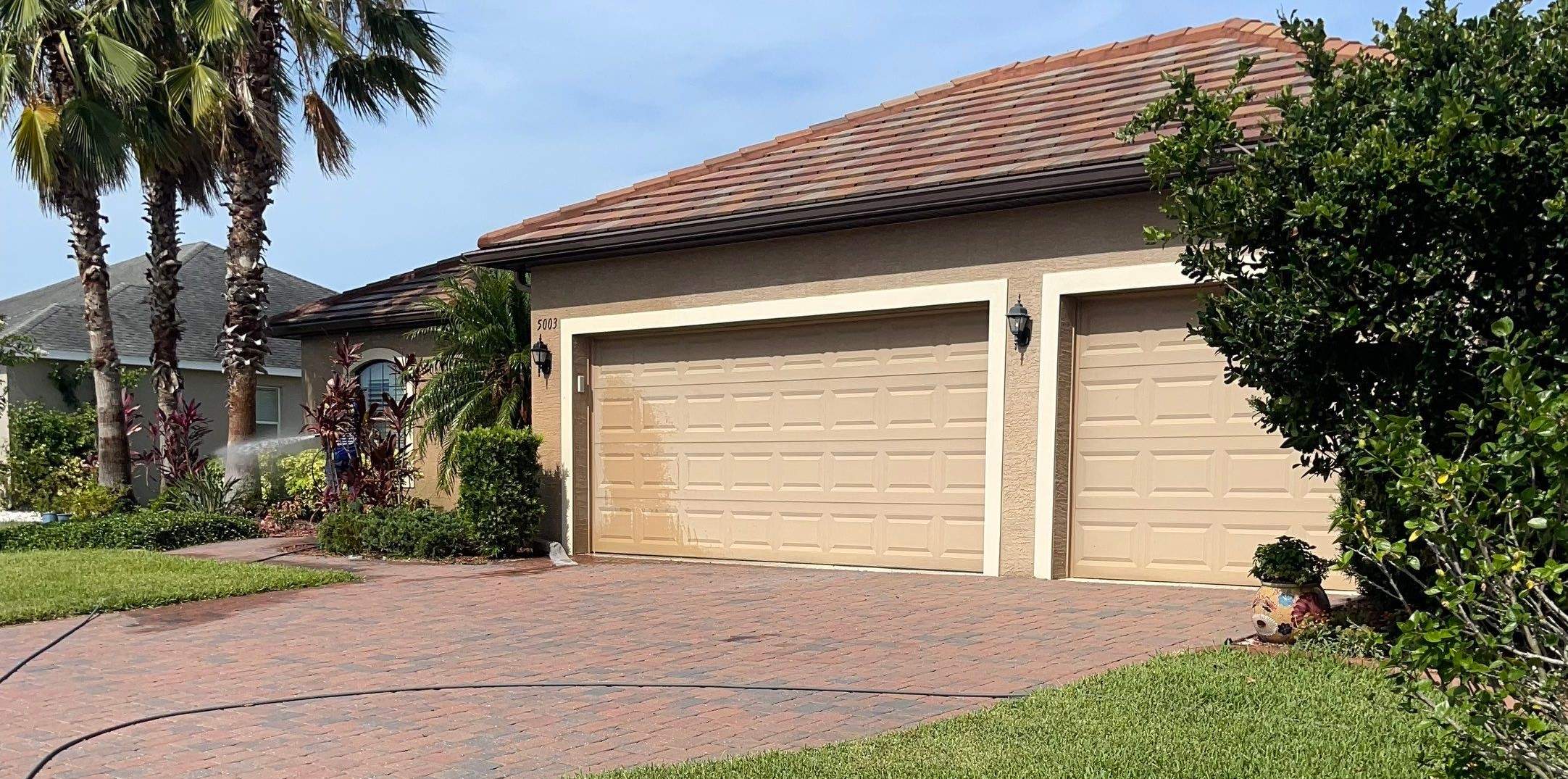 🏡 Tile Roof Cleaning – Gamble Creek Estates, Parrish, FL by Sunshine AquaWash