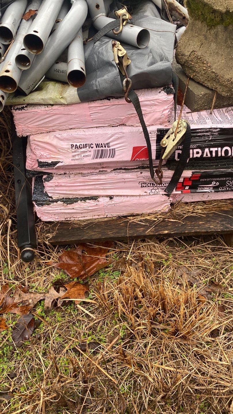 EEC Windows, Siding & Roofing featured photo.