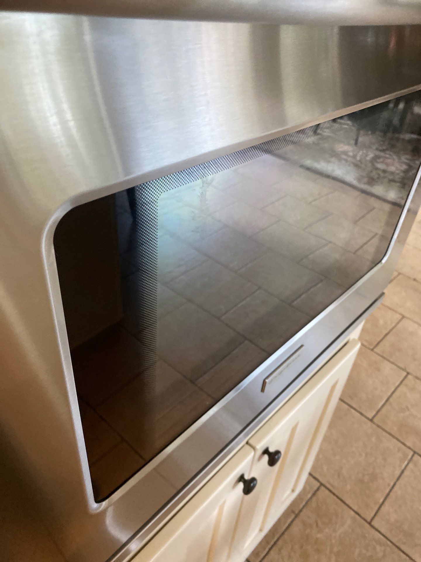 House cleaning in Lake Oswego by Cloud 9 Professional Cleaning Services