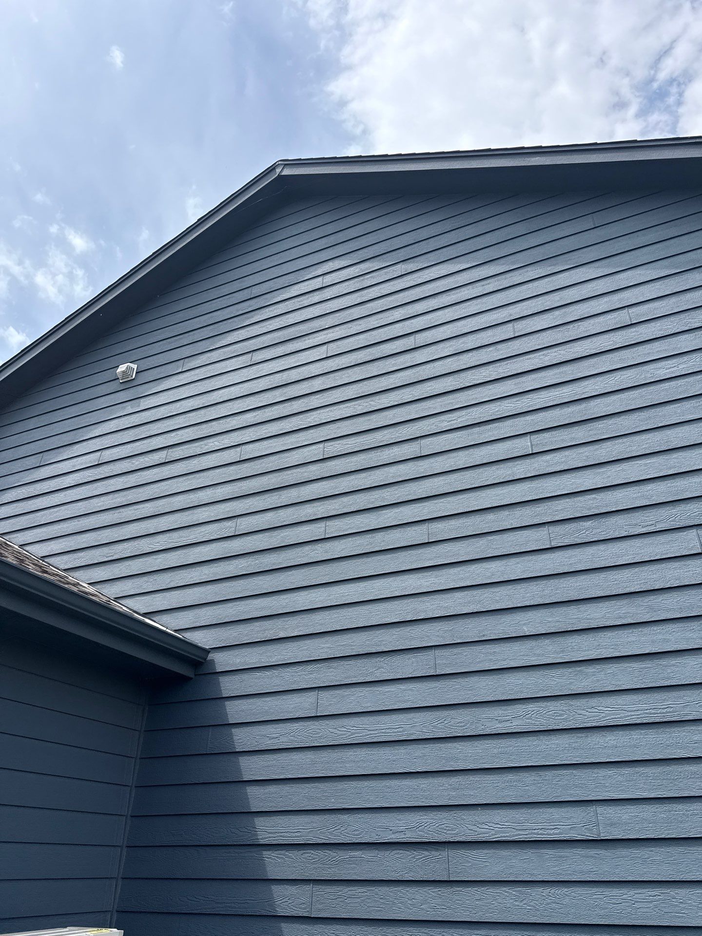Residential Exterior Repaint in Ankeny by Midwest Paint LLC