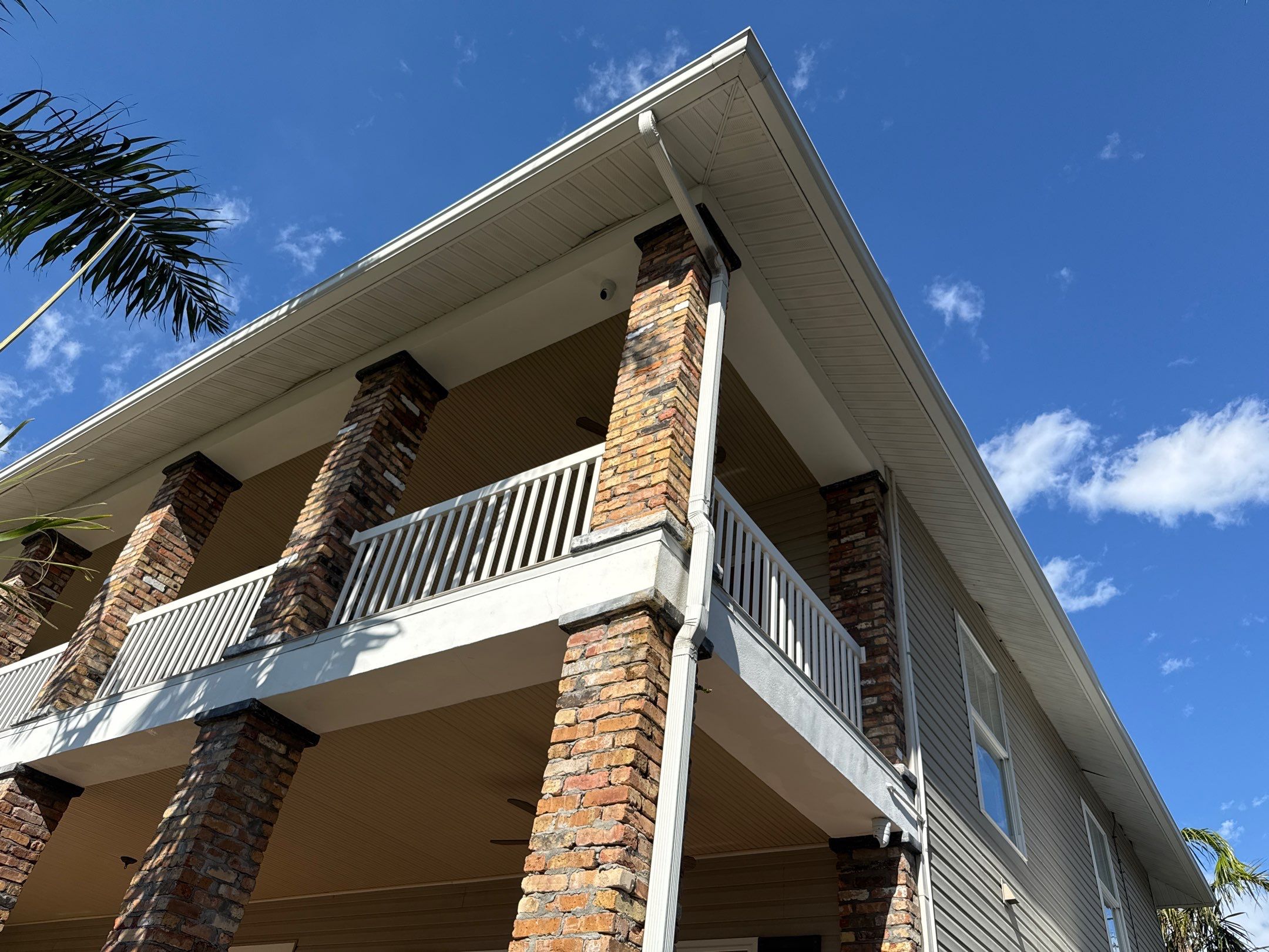 2-Story House Wash and Garage Pressure Washing in Palmetto, FL by Sunshine AquaWash