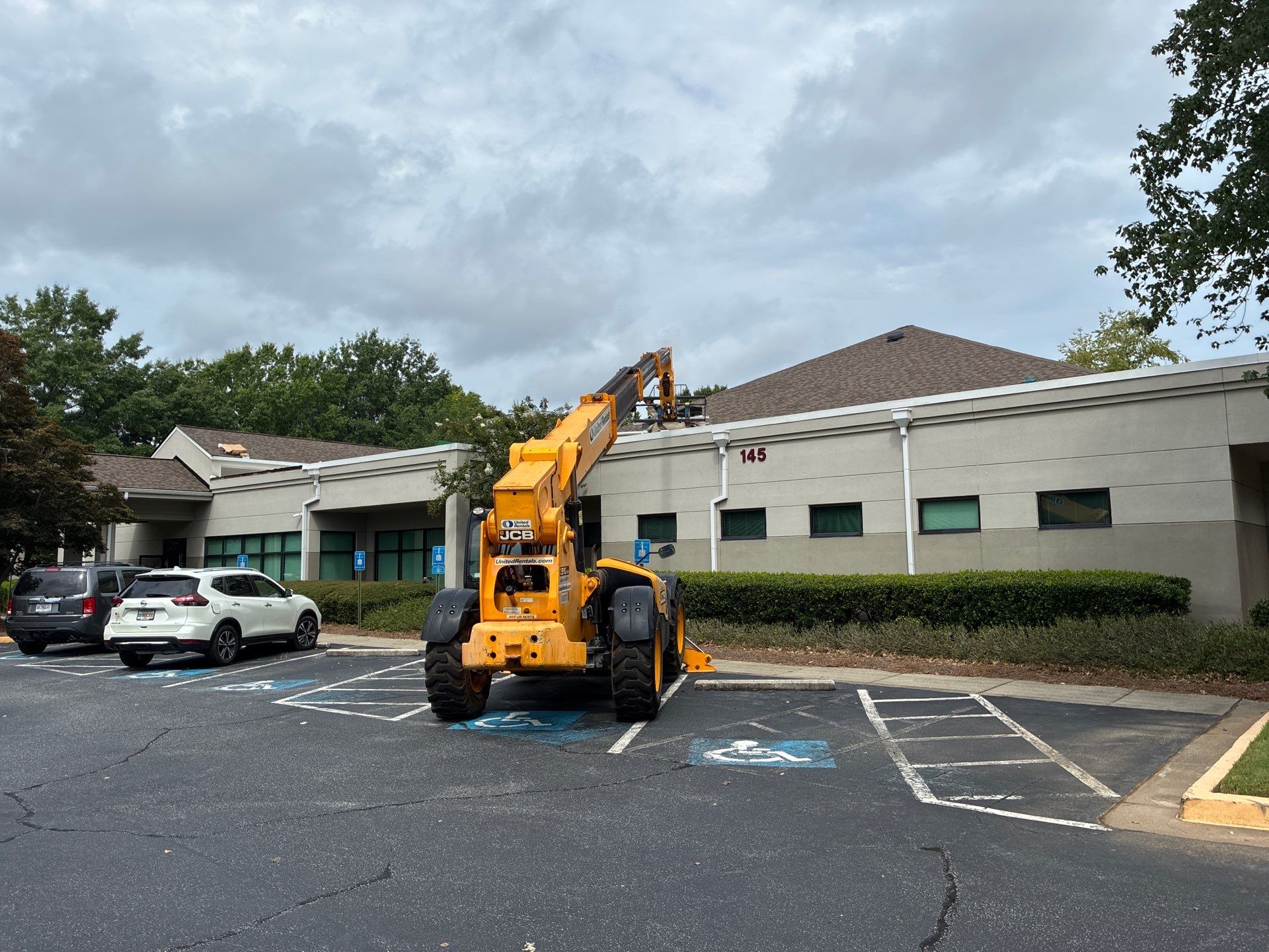 Towne Lake Medical by Arac Roof It Forward