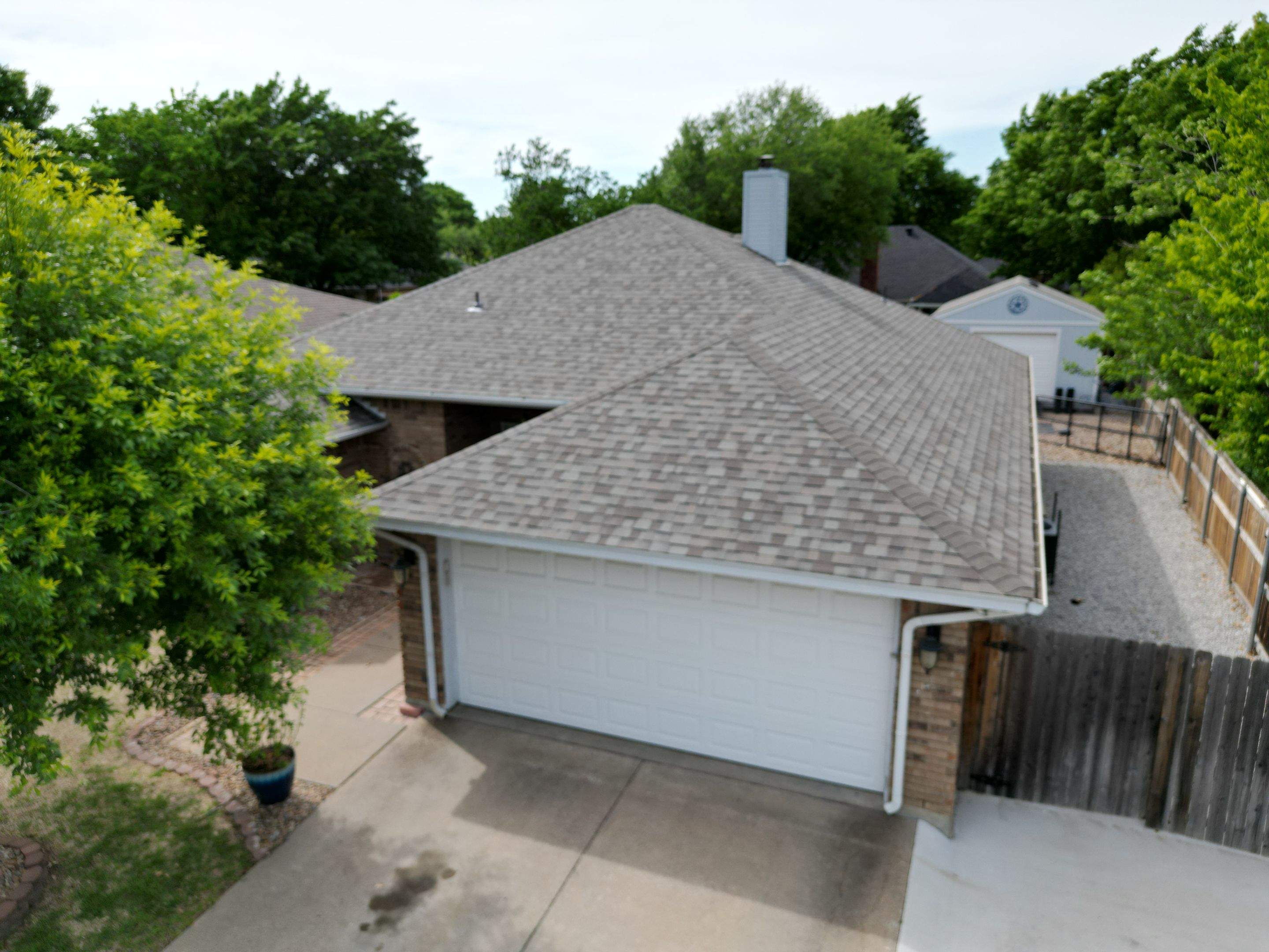 Driftwood - Owens Corning TruDefinition Duration by RoofsOnly.com