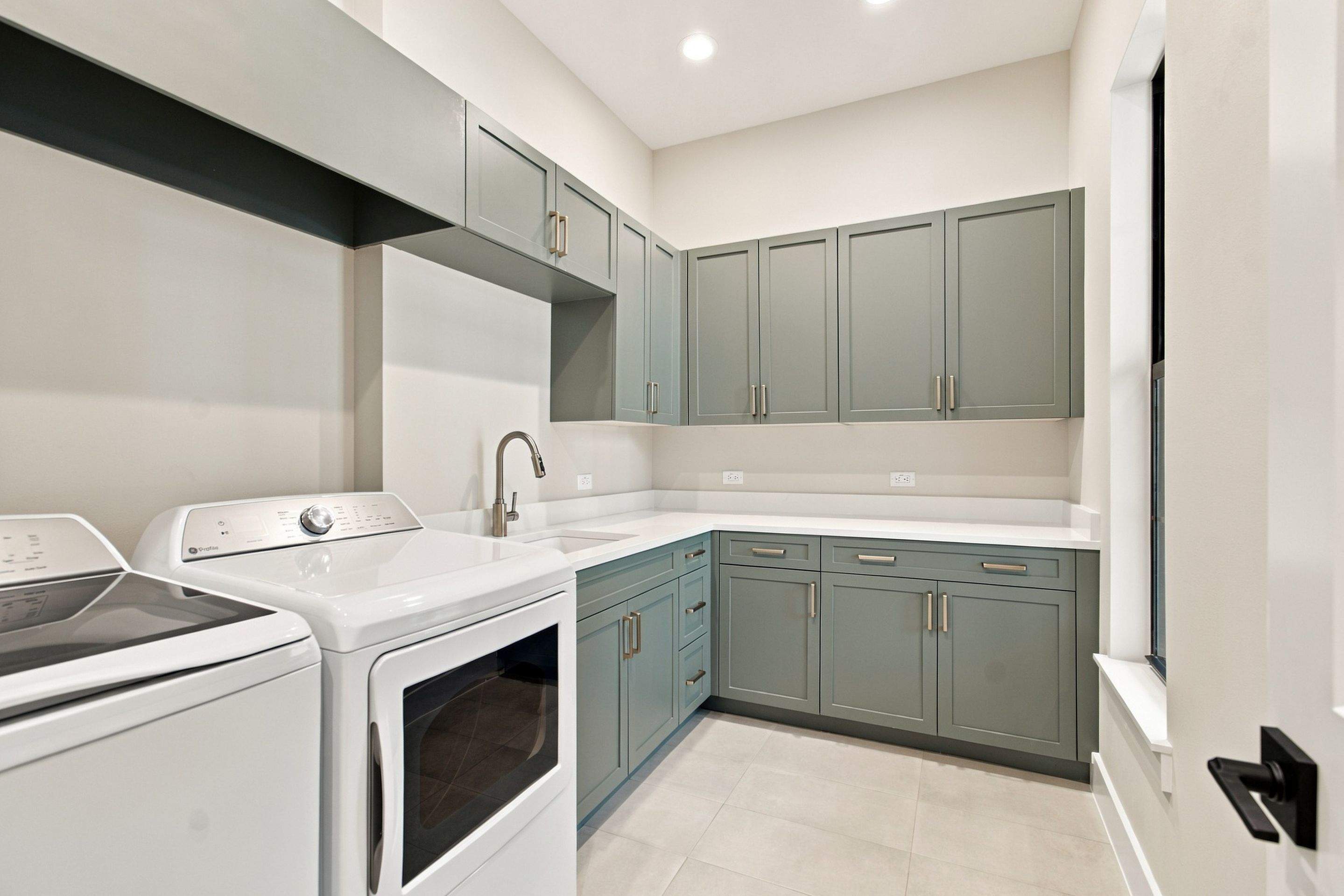 Custom Copperleaf by Lyons Heritage Tampa, LLC
