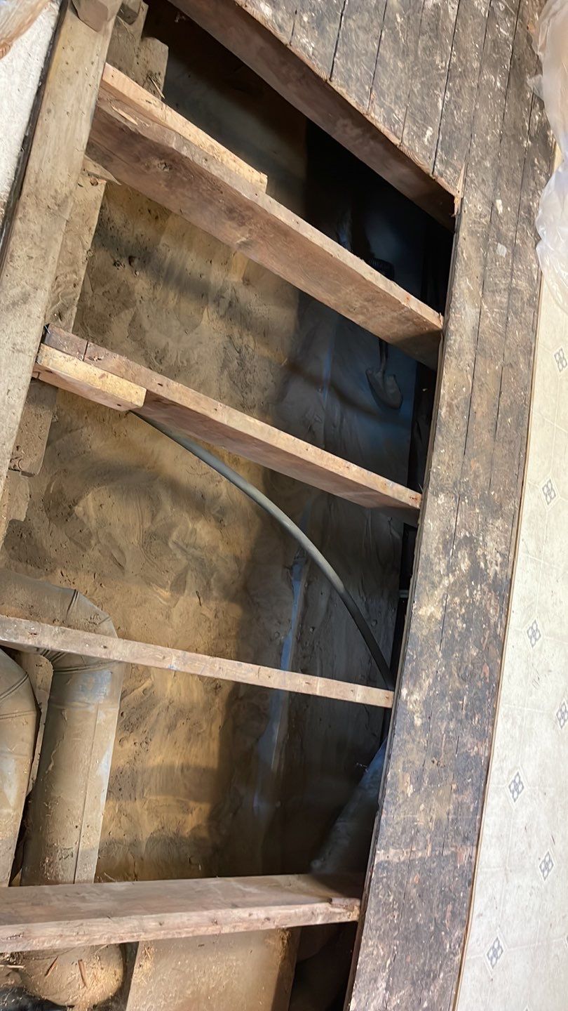 Crawl Space Structural Carpentry: Floor Joist, Beams, & Supports by Toledo Basement Repair 